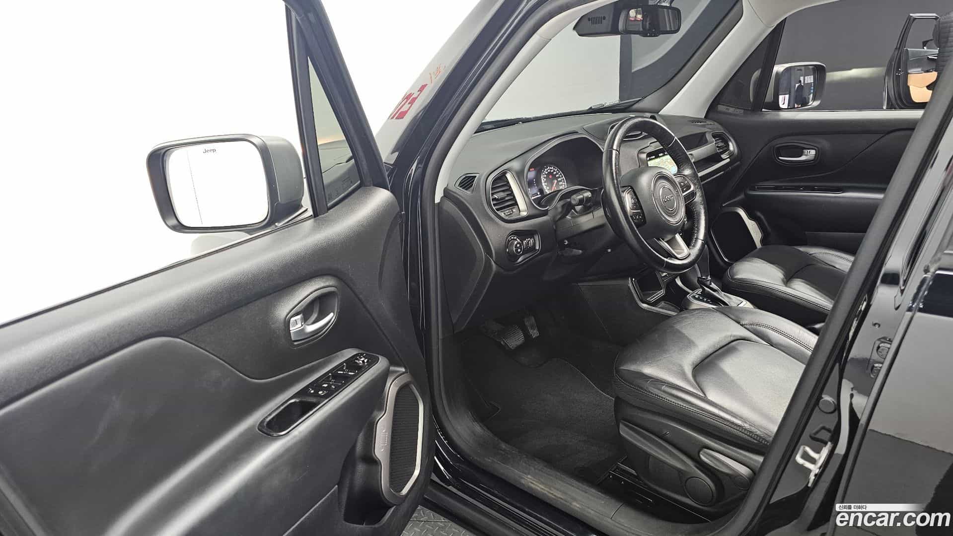 Renegade Jeep 2021.11-OPTION-015