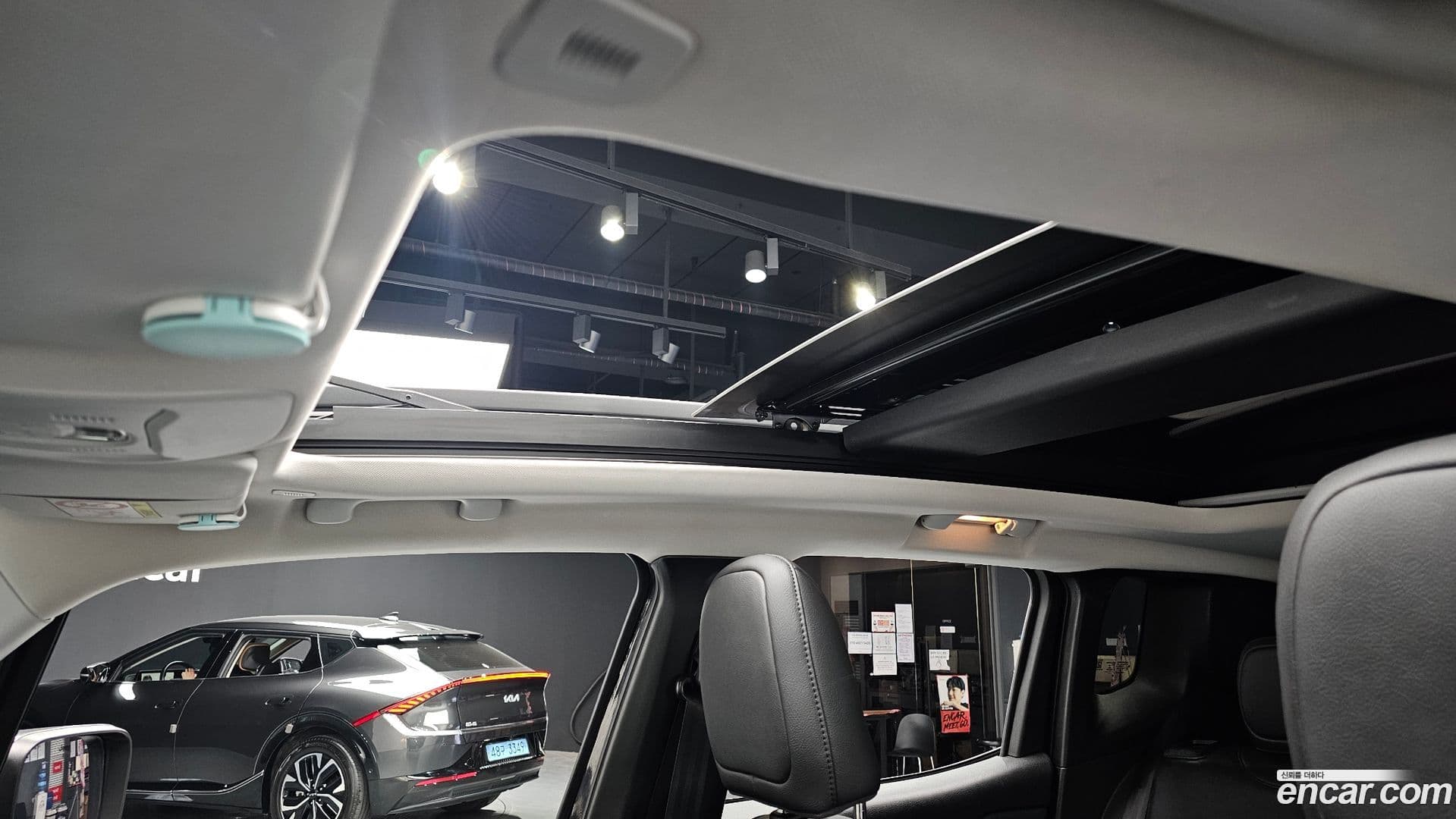 Main__Slider__Photo:Renegade Jeep 2021.11-18