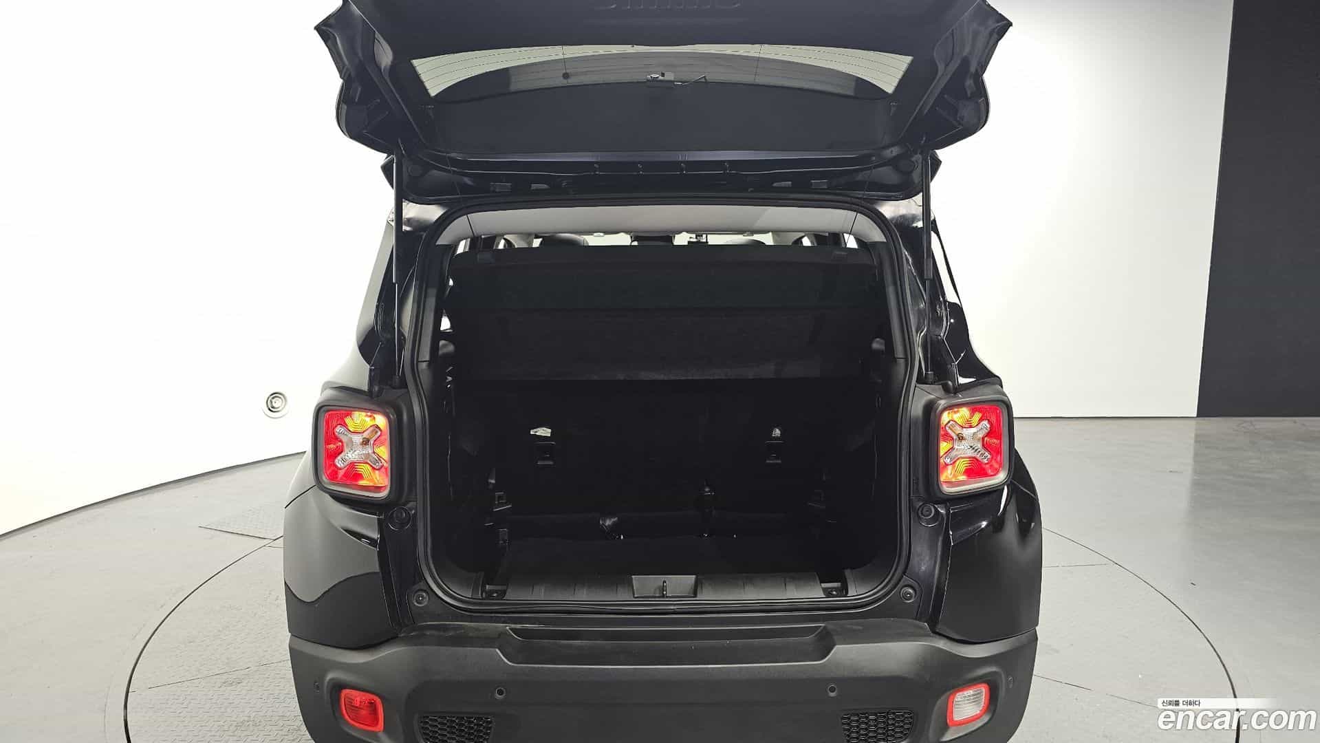 Renegade Jeep 2021.11-OPTION-024