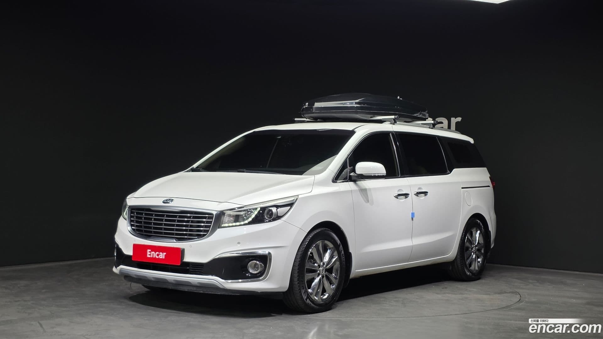 Main__Slider__Photo:Canival Kia 2017.9-0