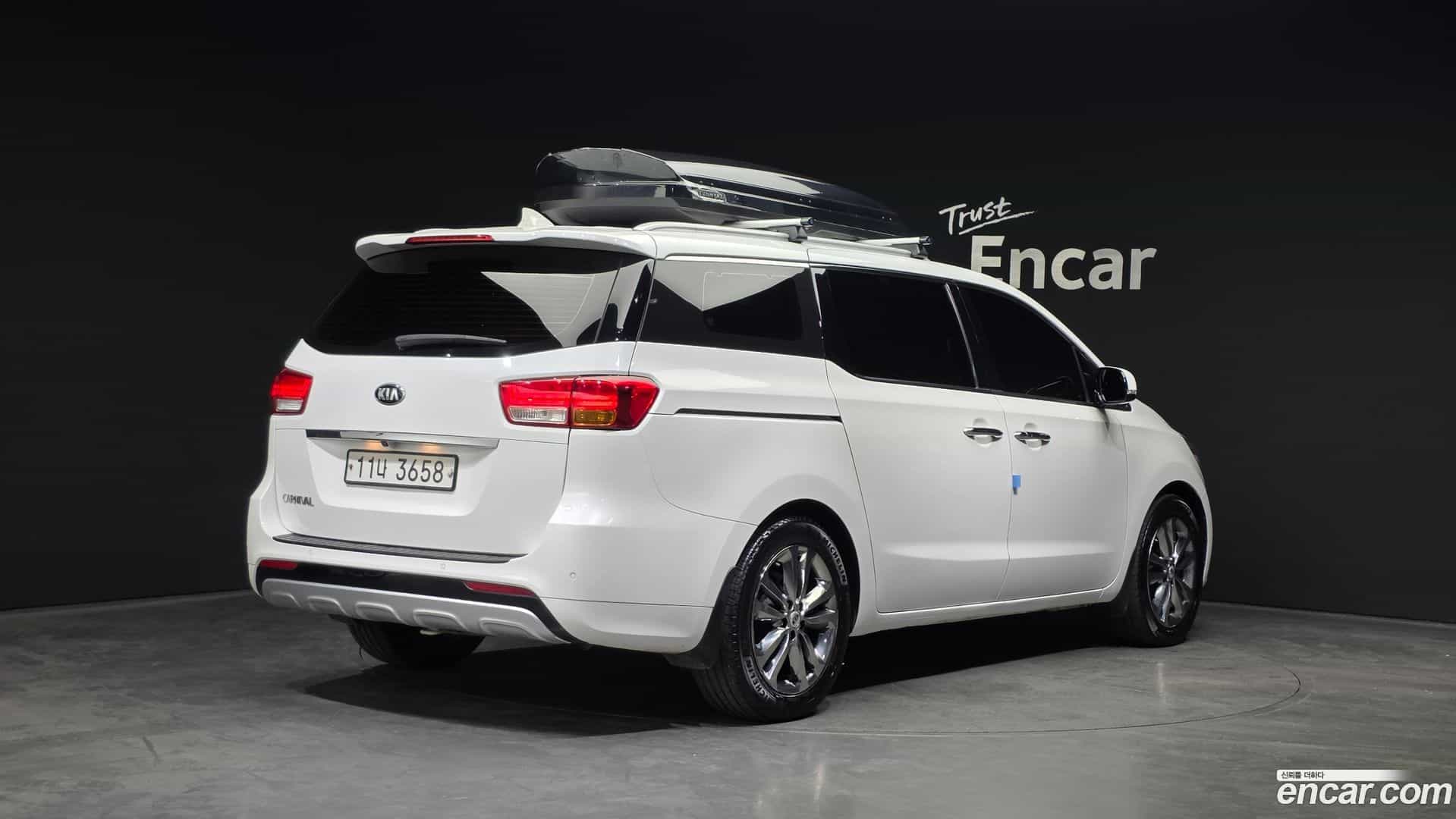 Canival Kia 2017.9-OUTER-002