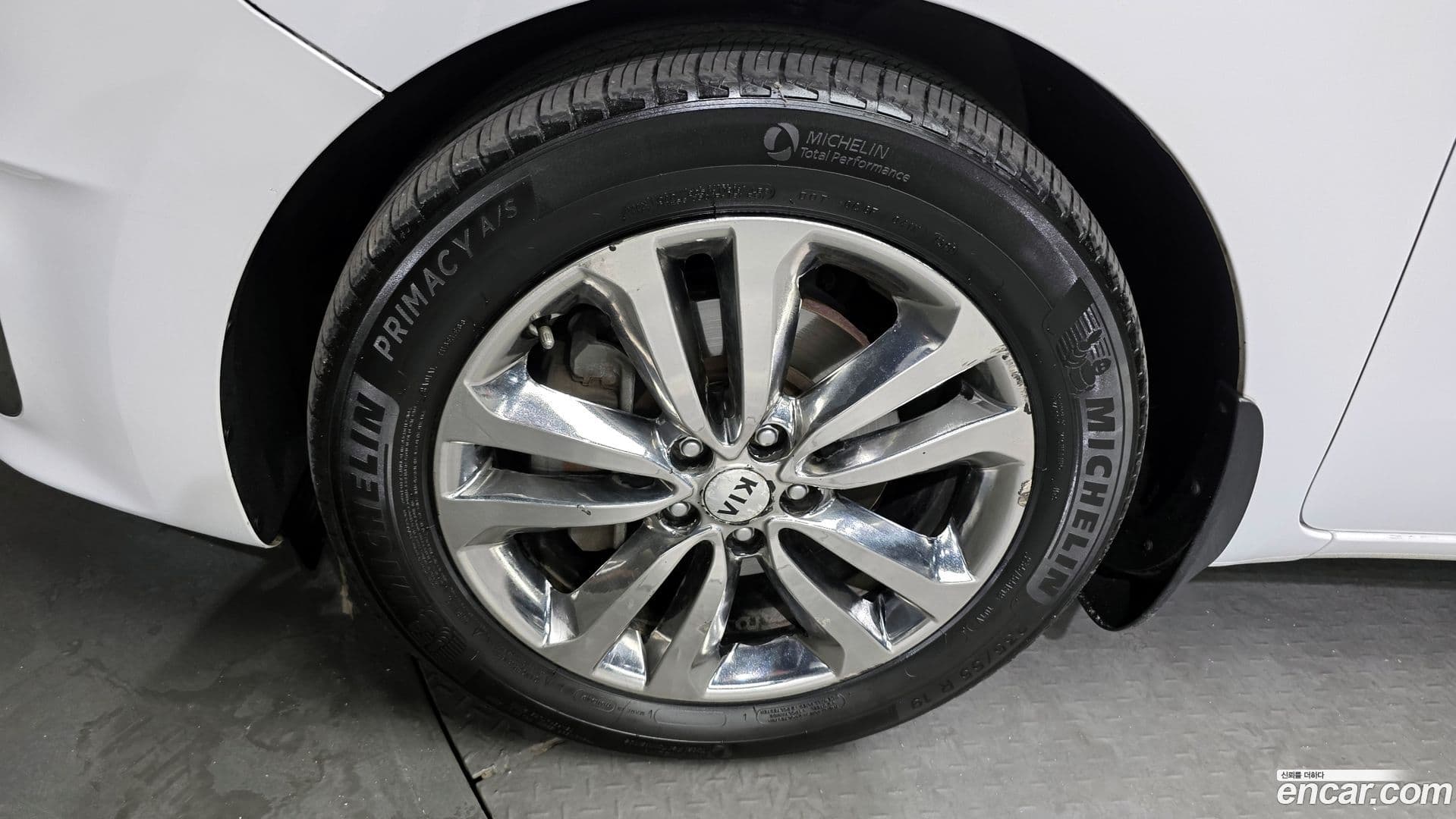 Main__Slider__Photo:Canival Kia 2017.9-4