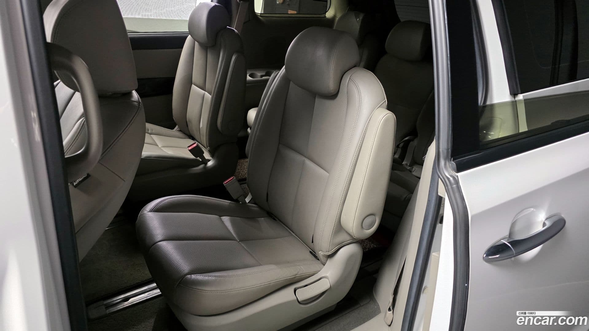 Main__Slider__Photo:Canival Kia 2017.9-10