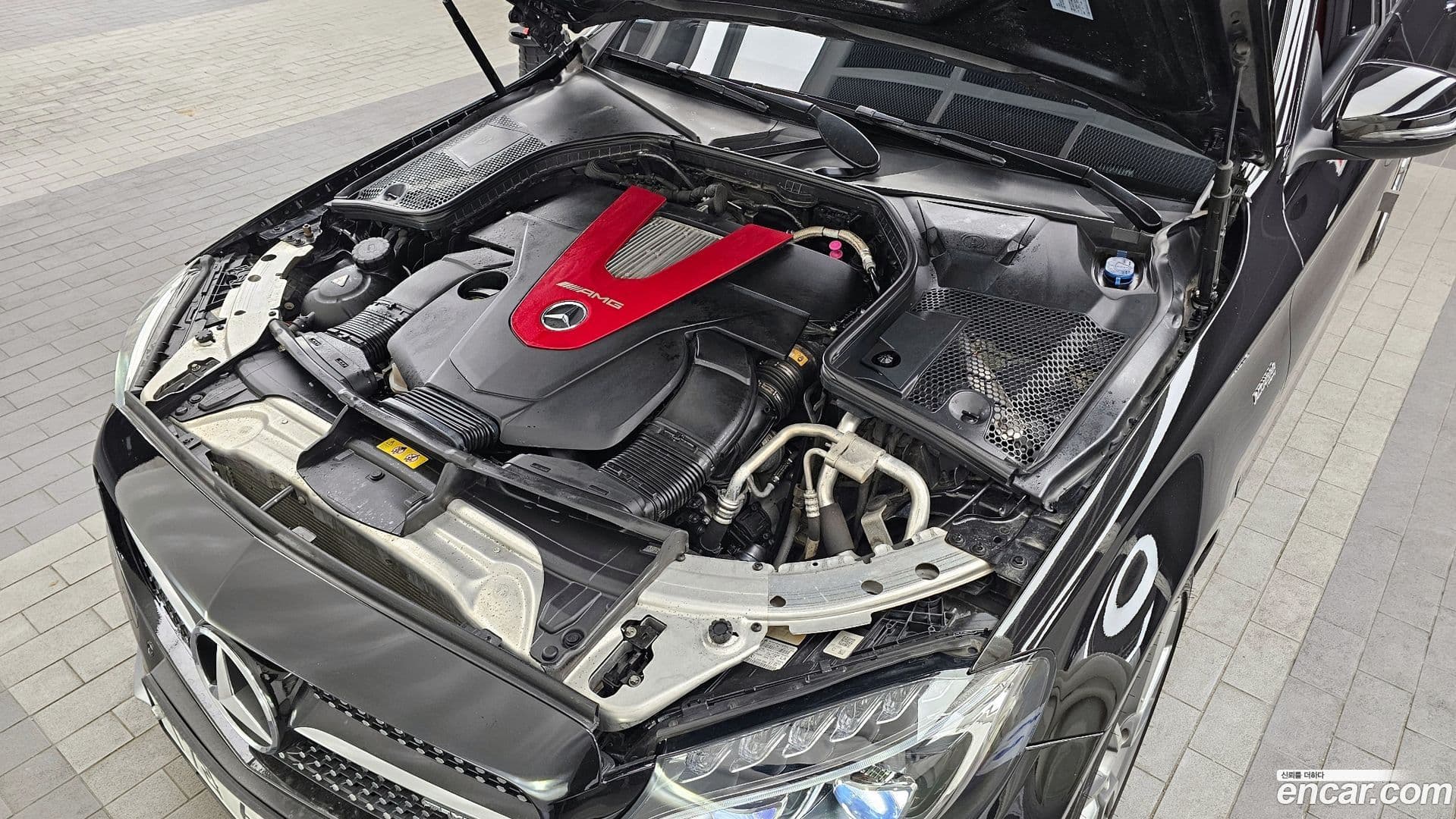 Main__Slider__Photo:C-Class Mercedes-Benz 2017.4-5