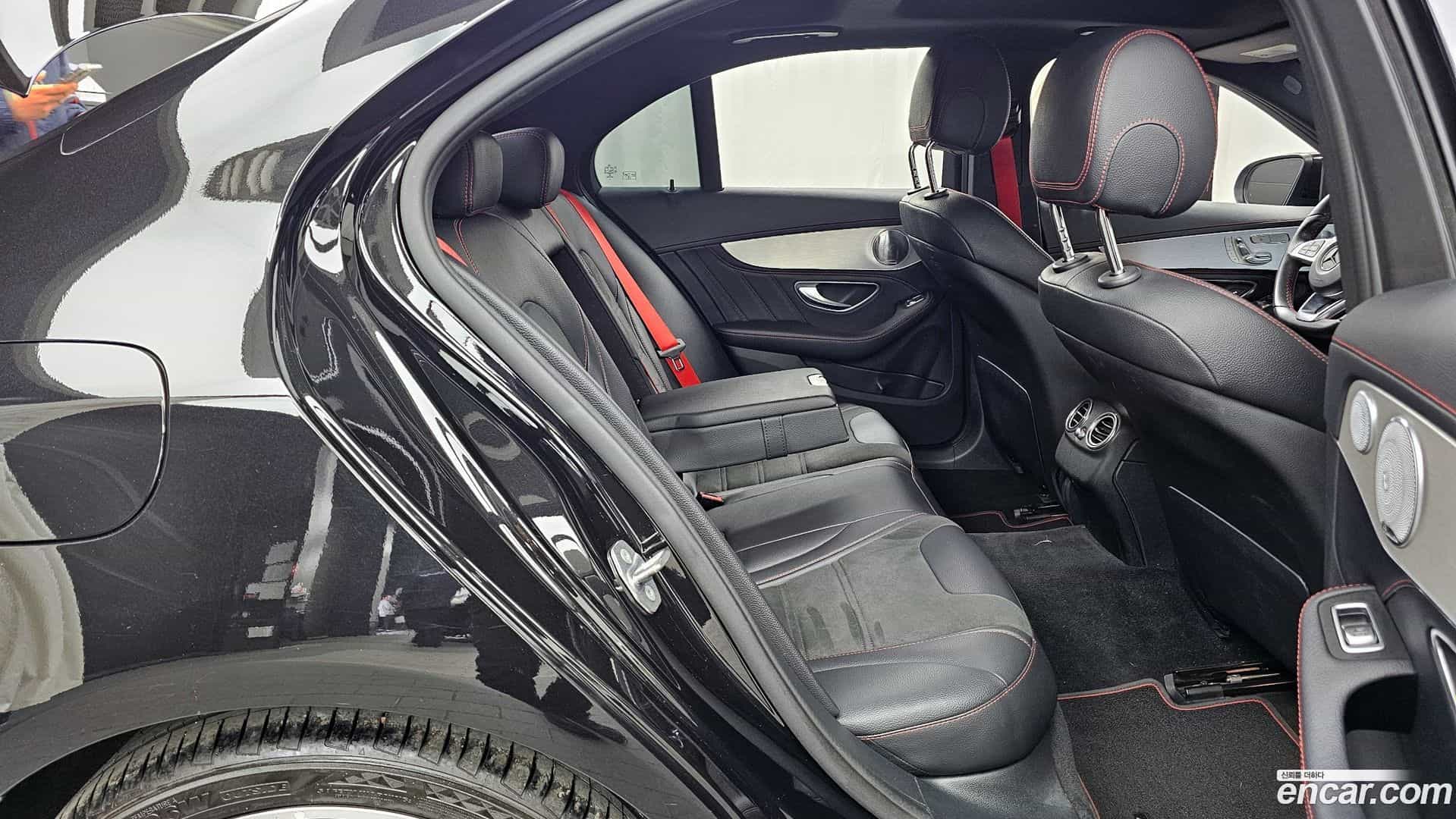 C-Class Mercedes-Benz 2017.4-OPTION-016