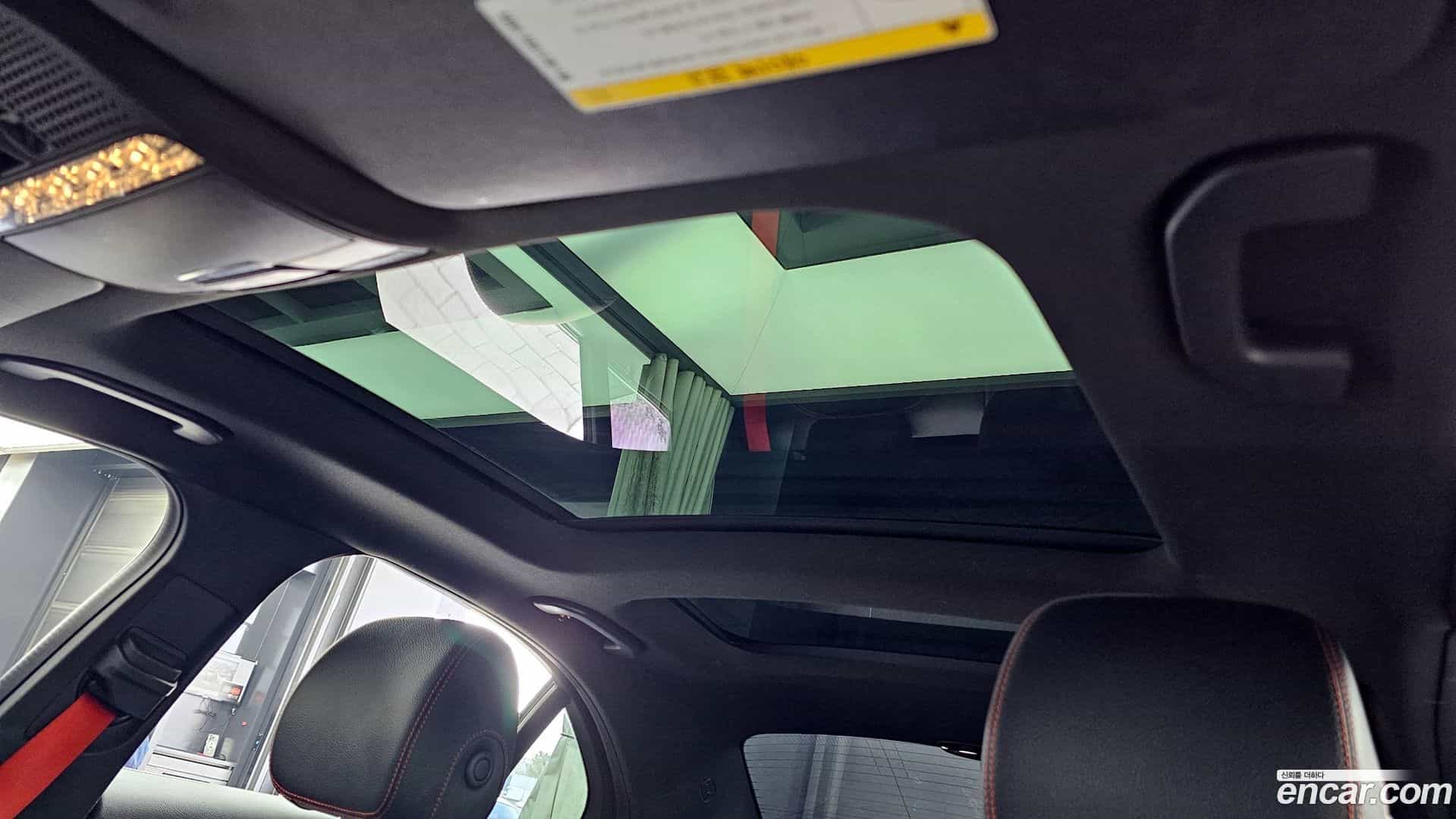 C-Class Mercedes-Benz 2017.4-OPTION-023