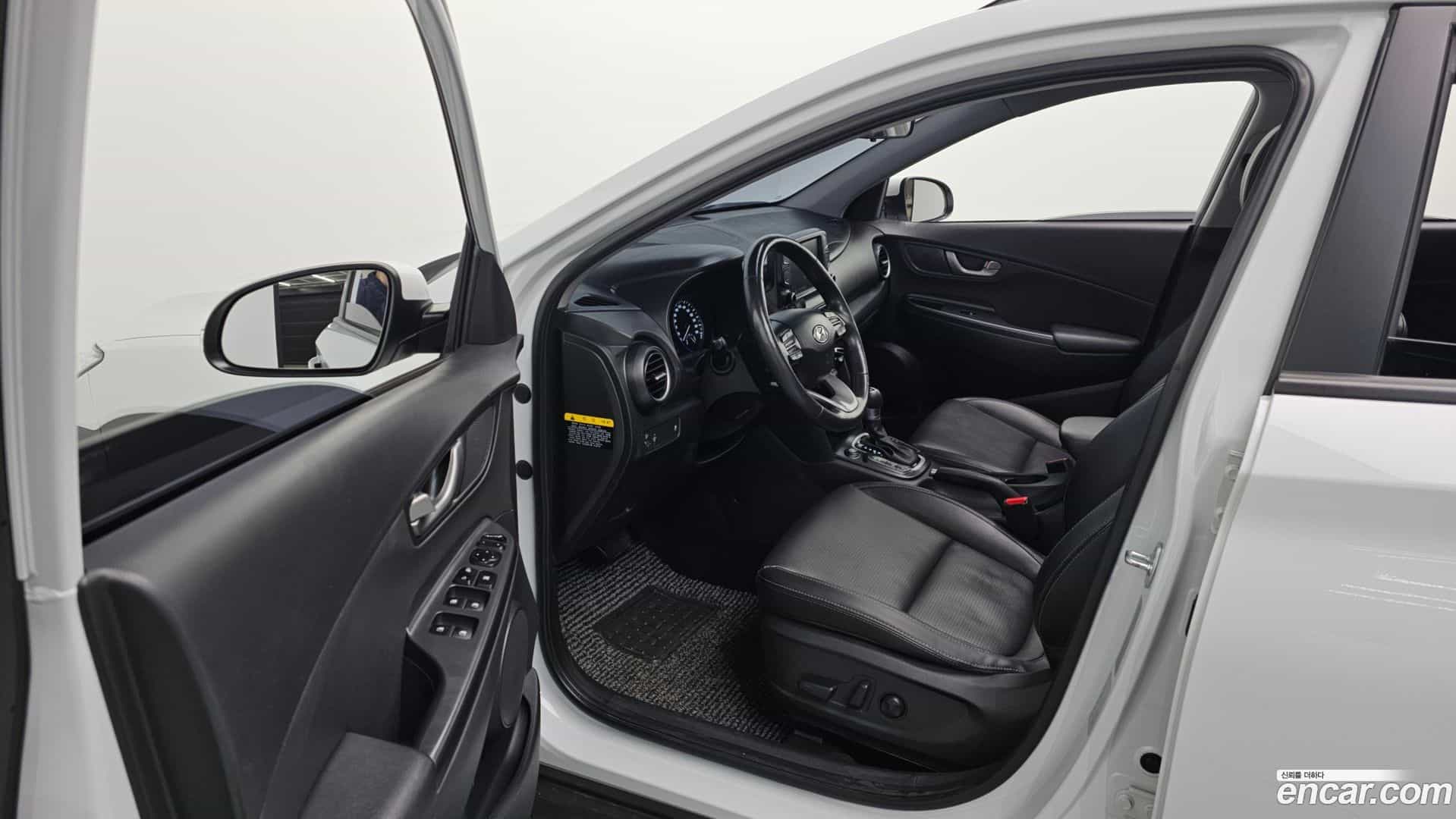 Kona Hyundai 2017.8-INNER-010