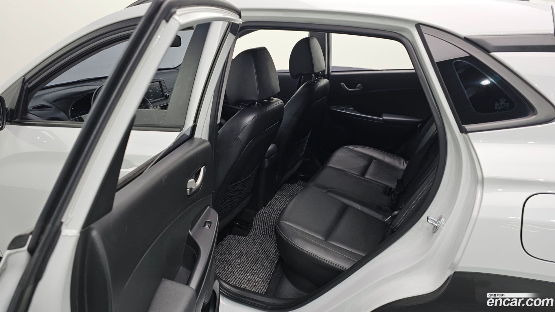 Main__Slider__Photo:Kona Hyundai 2017.8-12