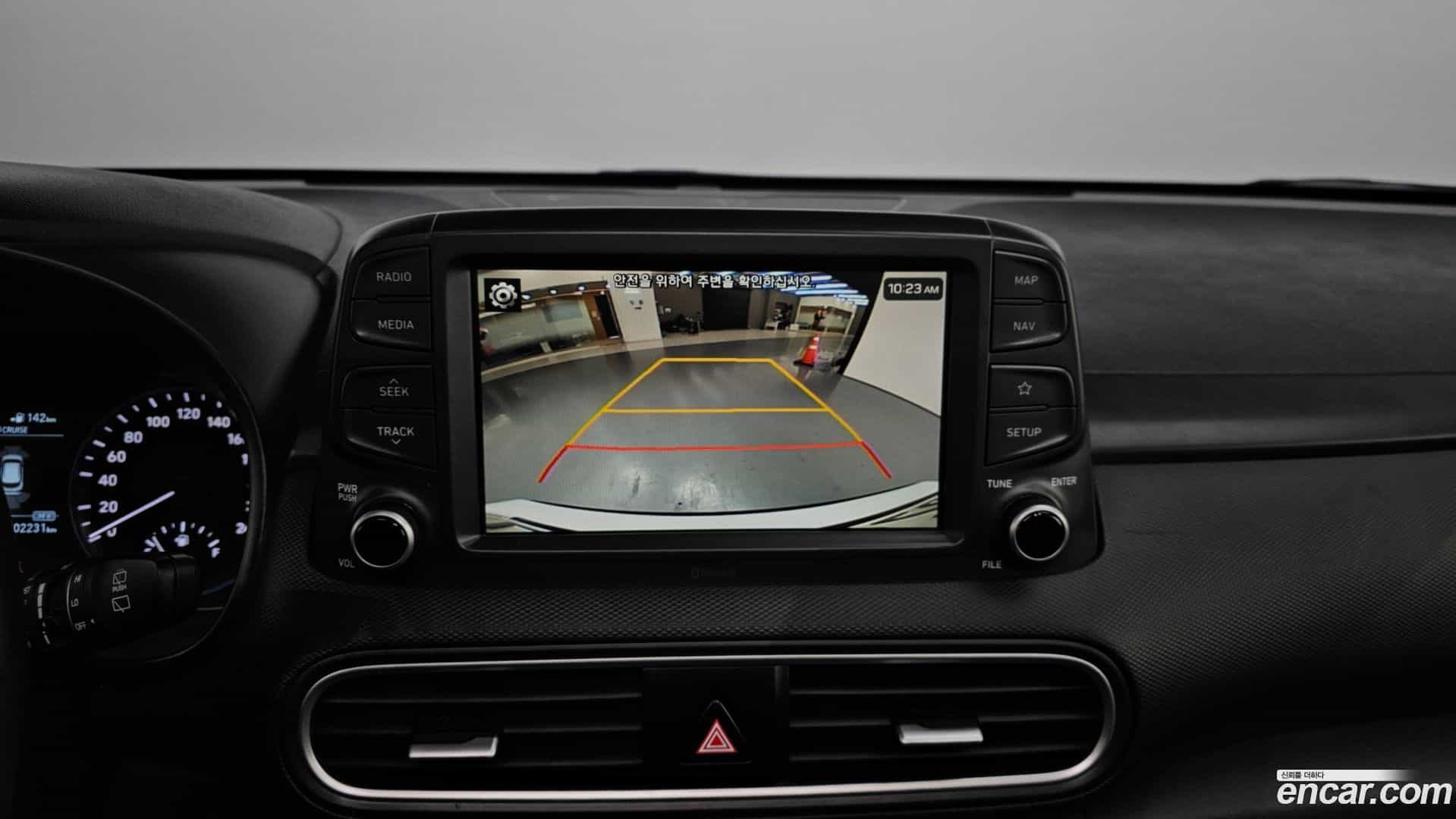 Kona Hyundai 2017.8-OPTION-020