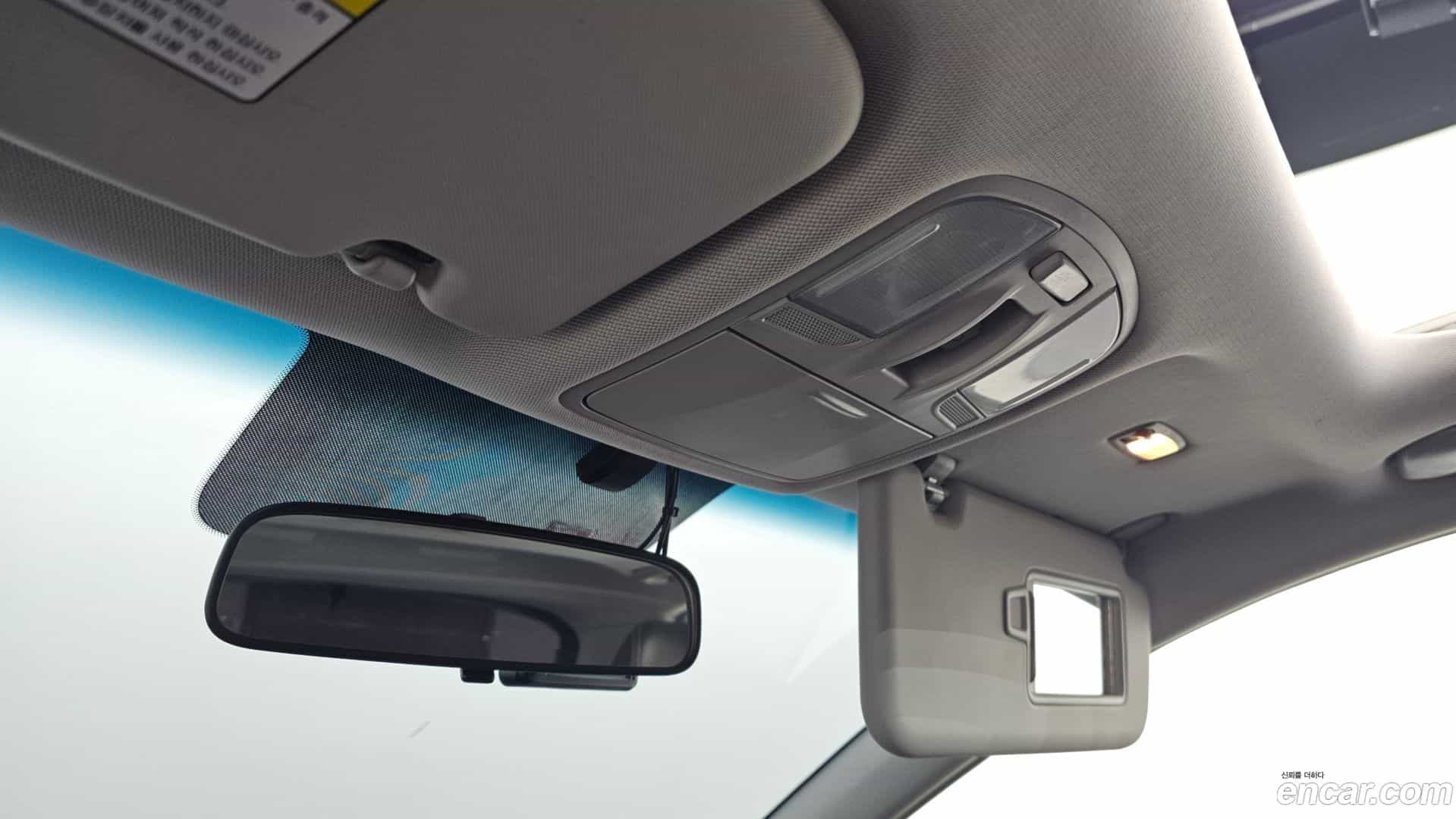 Kona Hyundai 2017.8-OPTION-022