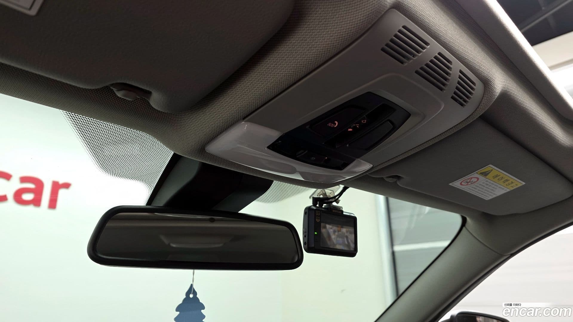 Main__Slider__Photo:3-Series BMW 2016.10-17