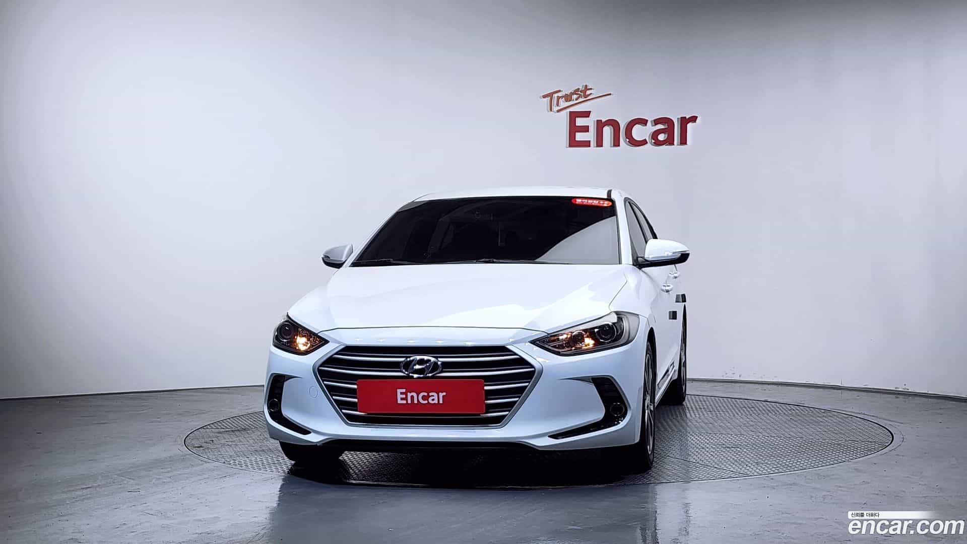 AVANTE Hyundai 2017.11-OUTER-003