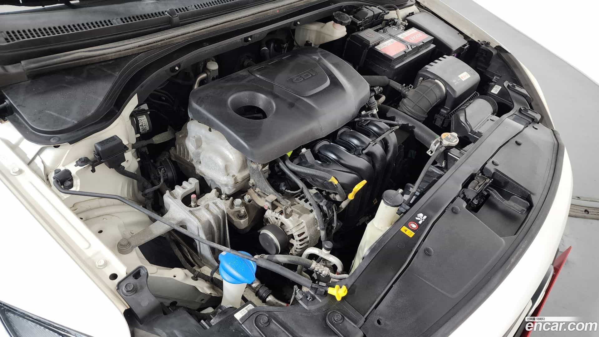 AVANTE Hyundai 2017.11-OUTER-006