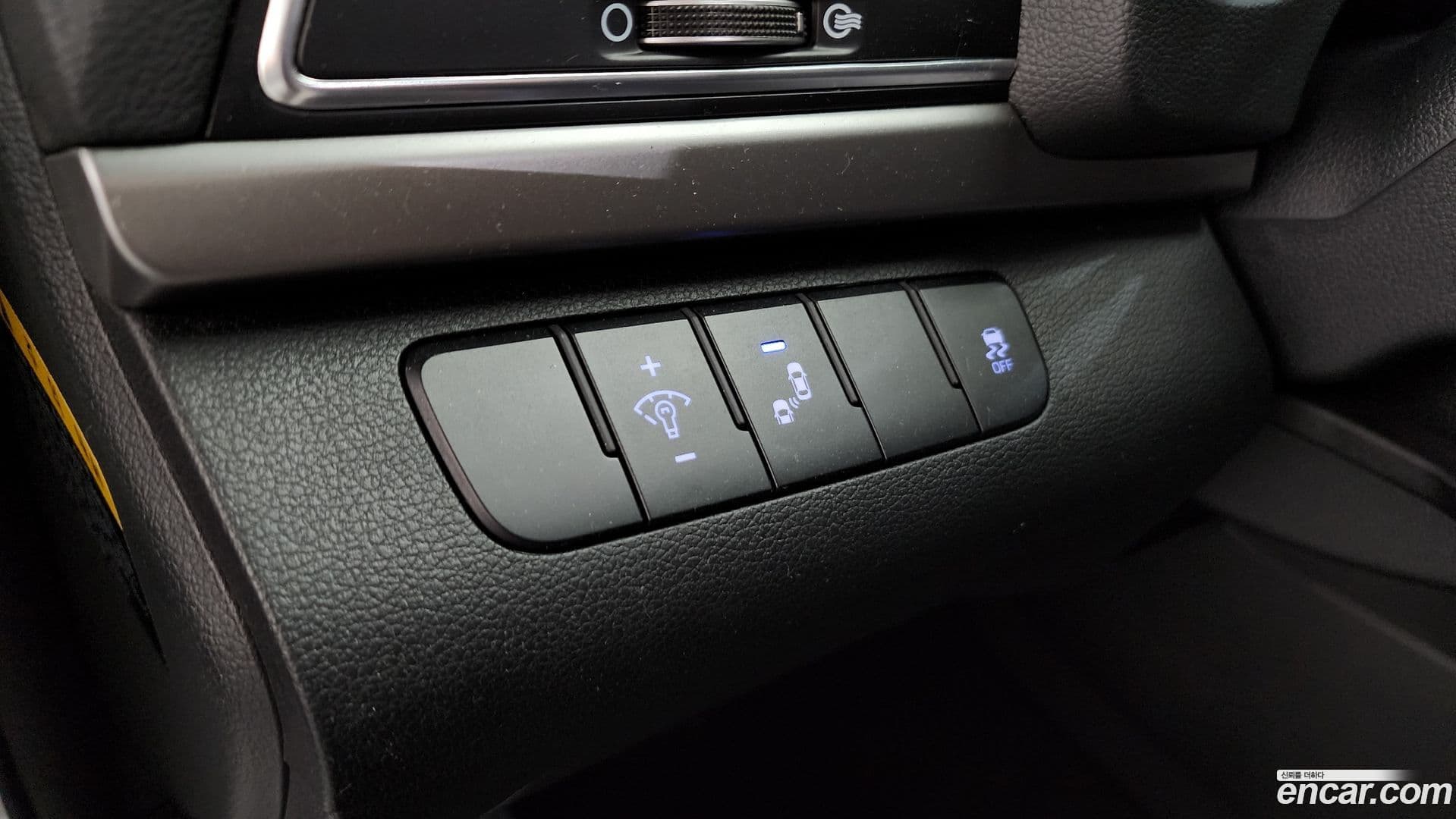 Main__Slider__Photo:AVANTE Hyundai 2017.11-13