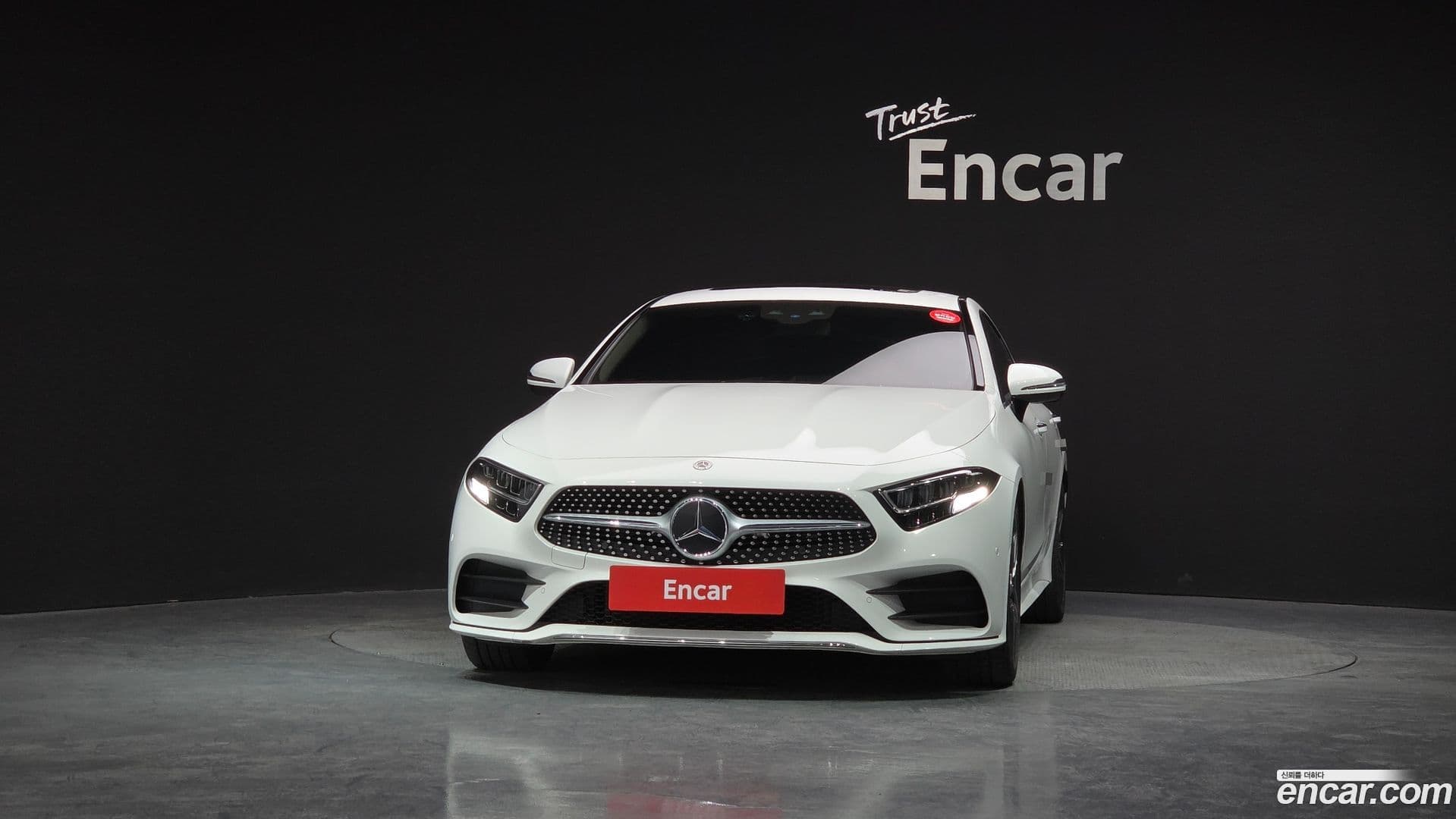 Main__Slider__Photo:CLS-Class Mercedes-Benz 2020.7-2