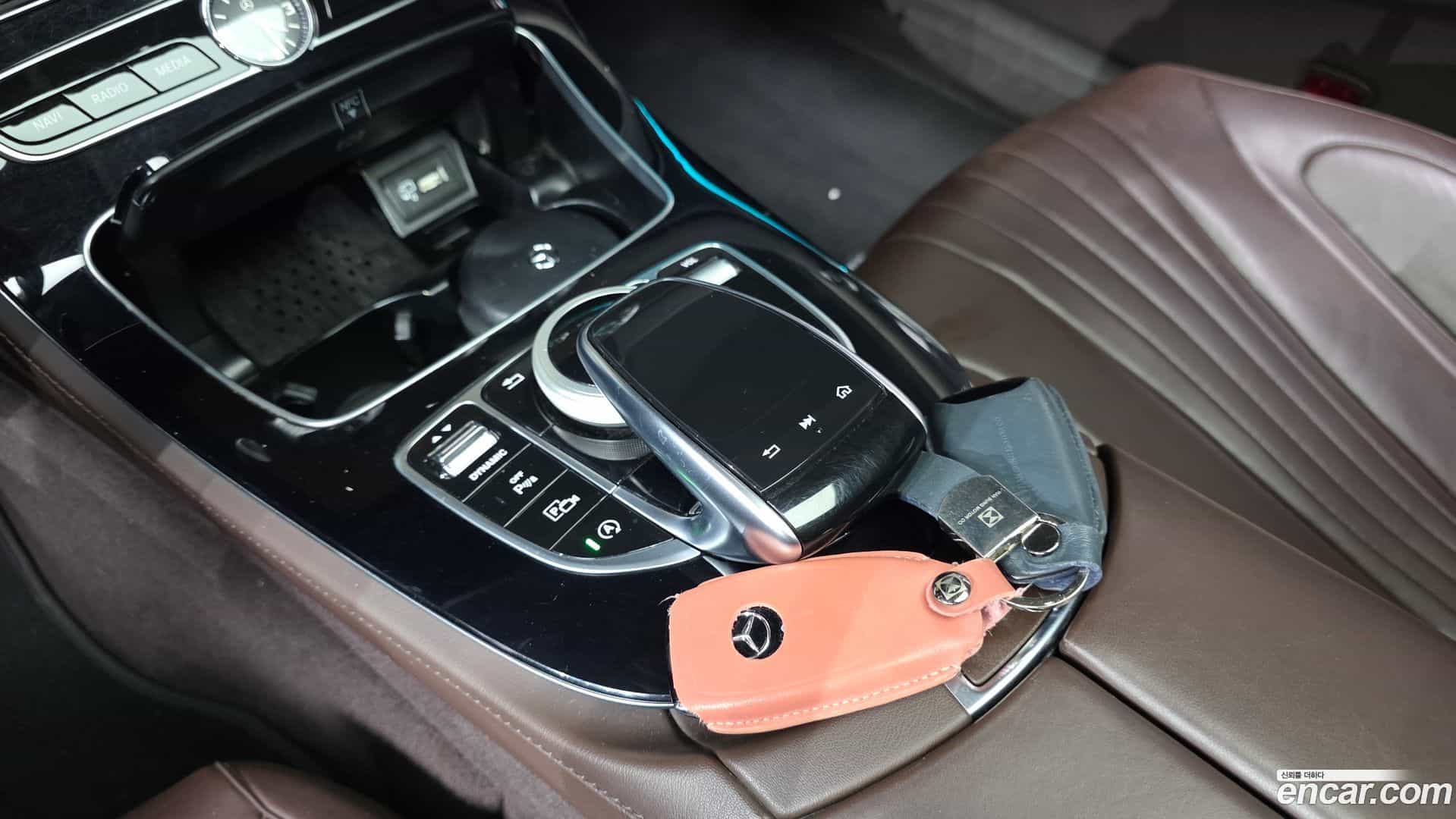 CLS-Class Mercedes-Benz 2020.7-INNER-009