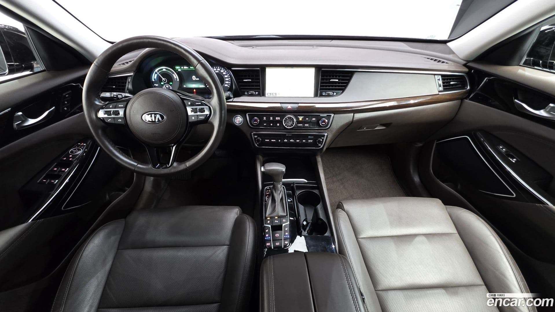 Main__Slider__Photo:K7 Kia 2018.2-6