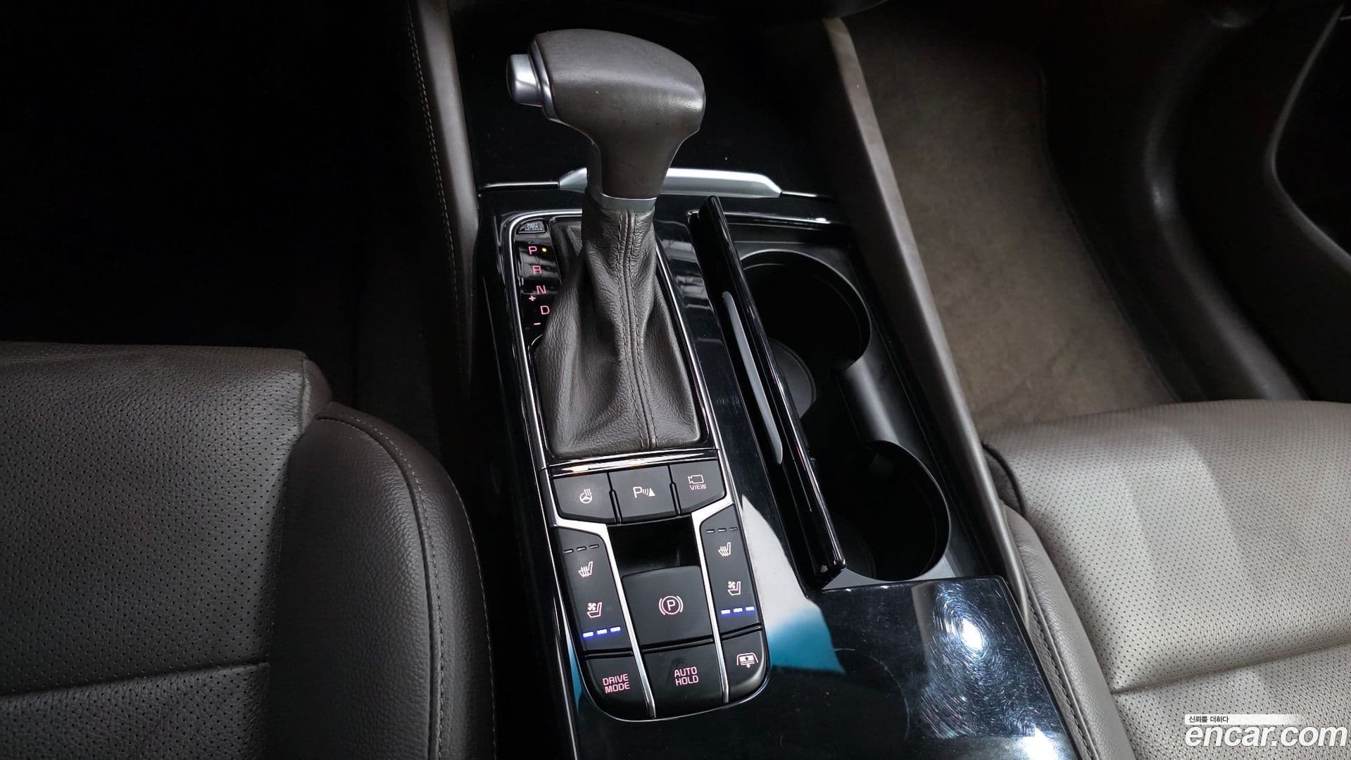 Main__Slider__Photo:K7 Kia 2018.2-8