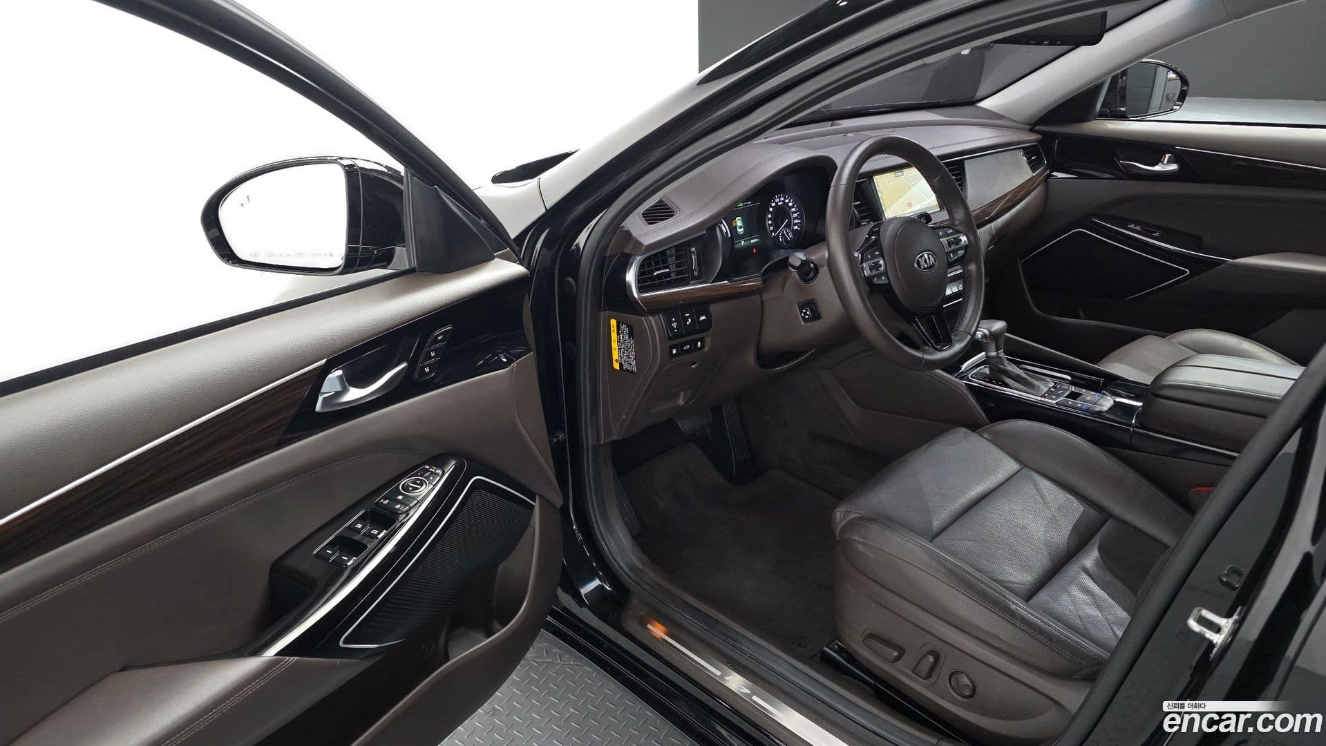 Main__Slider__Photo:K7 Kia 2018.2-10