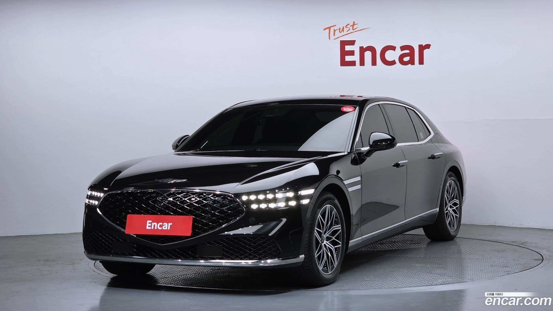 Main__Slider__Photo:G90 Genesis 2022.9-0