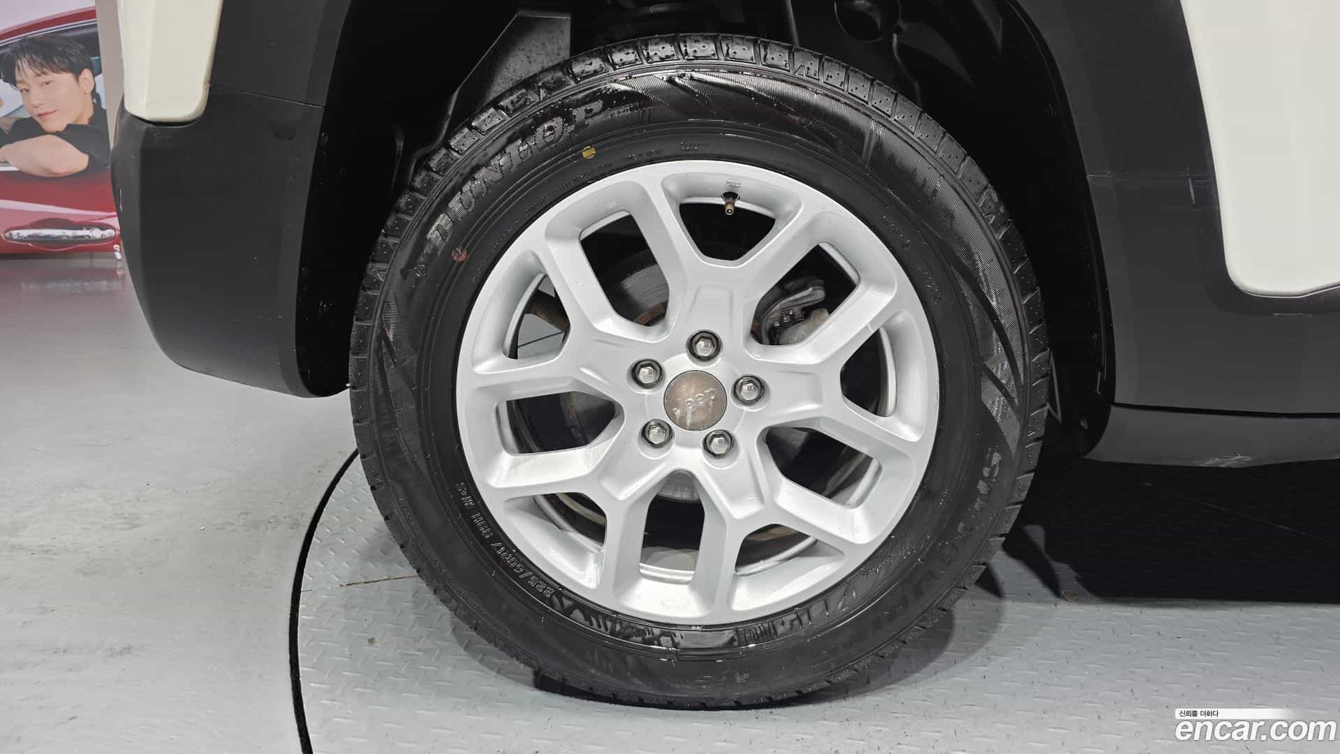 Renegade Jeep 2018.6-OUTER-005