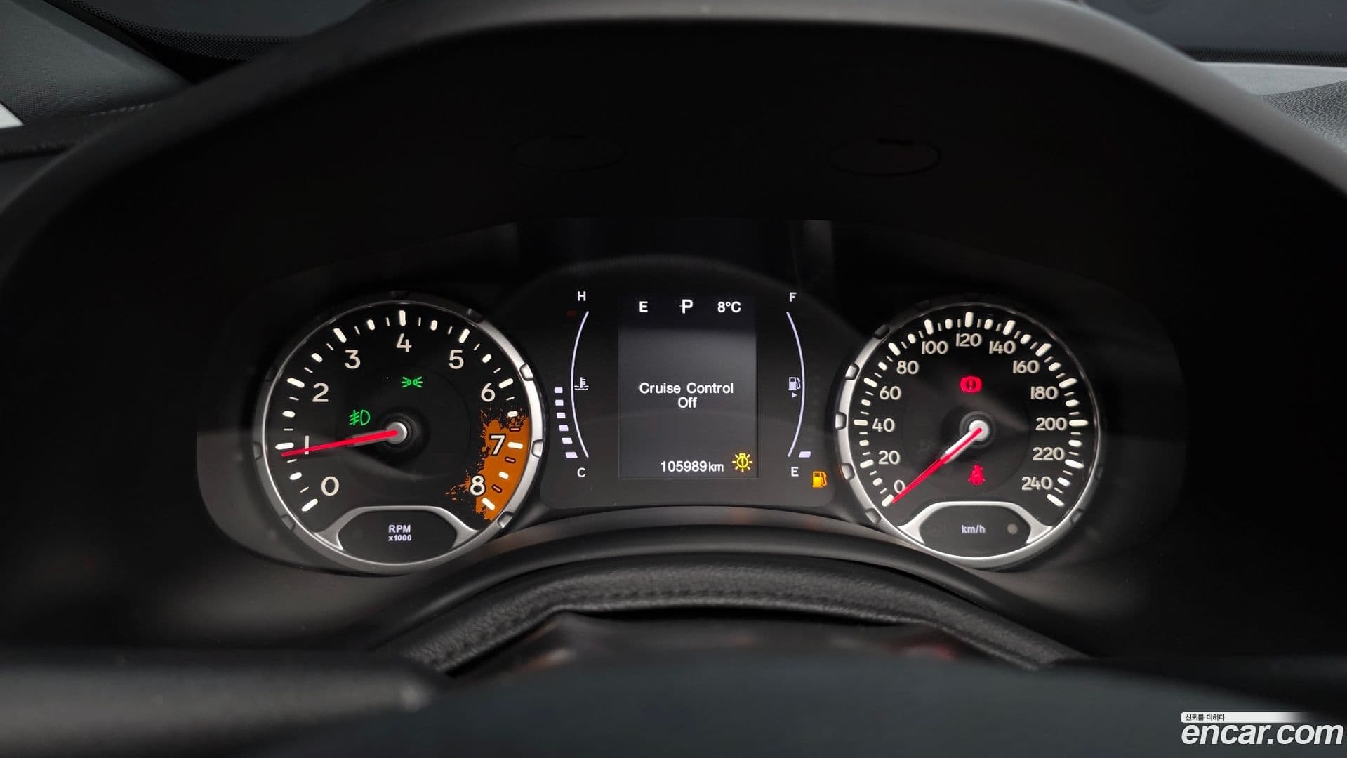 Main__Slider__Photo:Renegade Jeep 2018.6-7