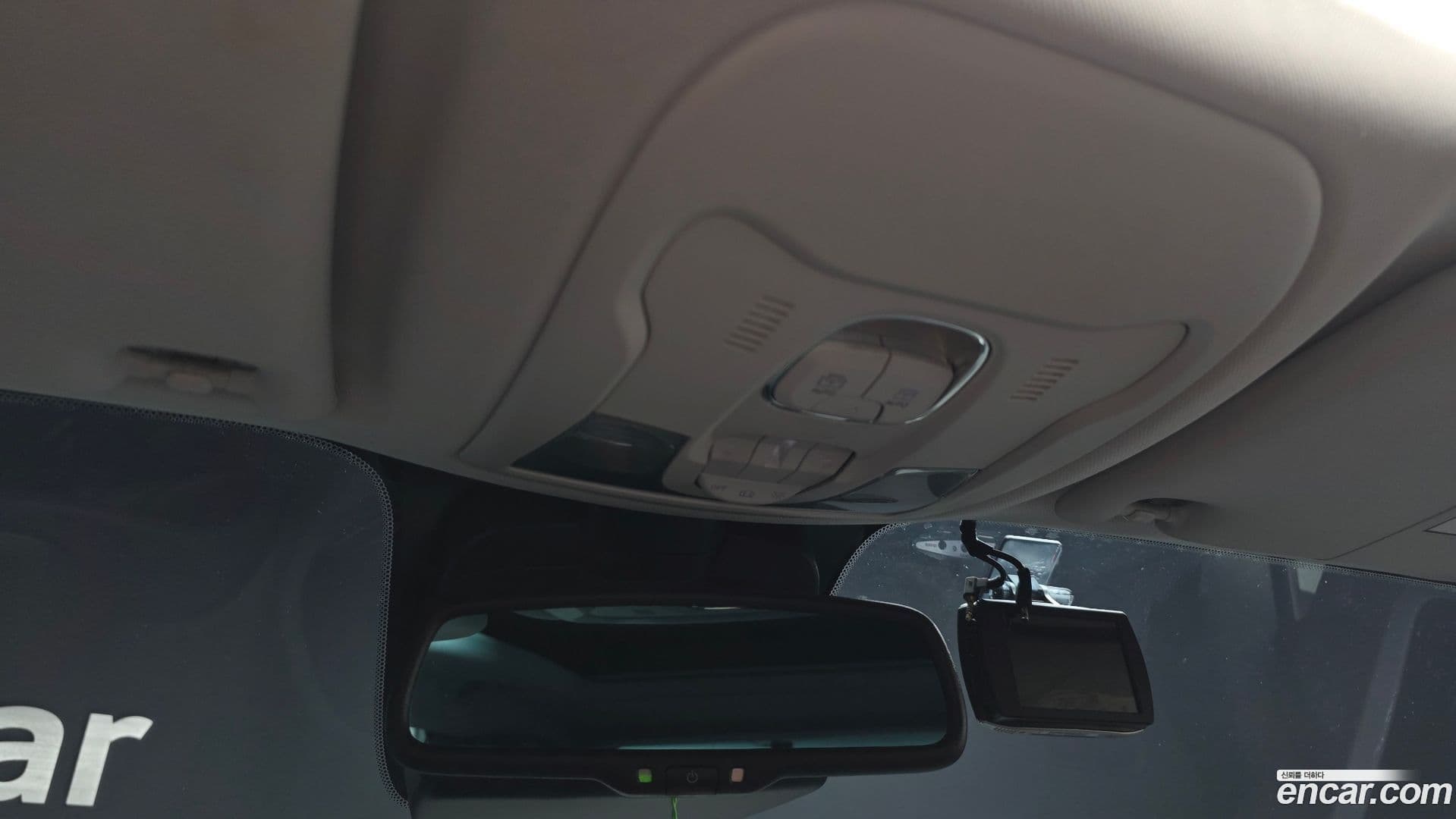 Main__Slider__Photo:Renegade Jeep 2018.6-18