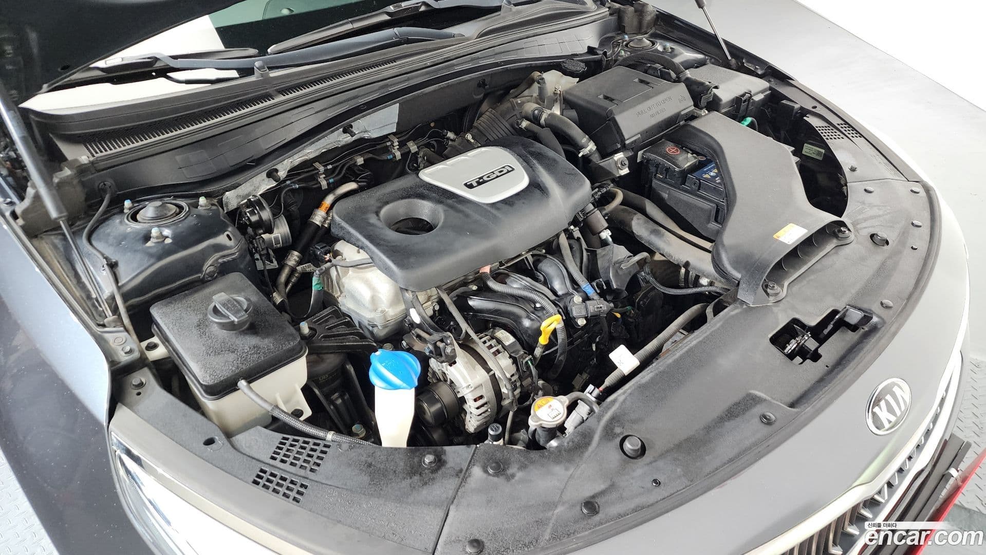 Main__Slider__Photo:K5 Kia 2018.4-5