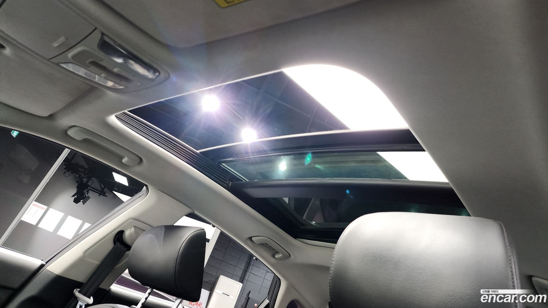 Main__Slider__Photo:K5 Kia 2018.4-18