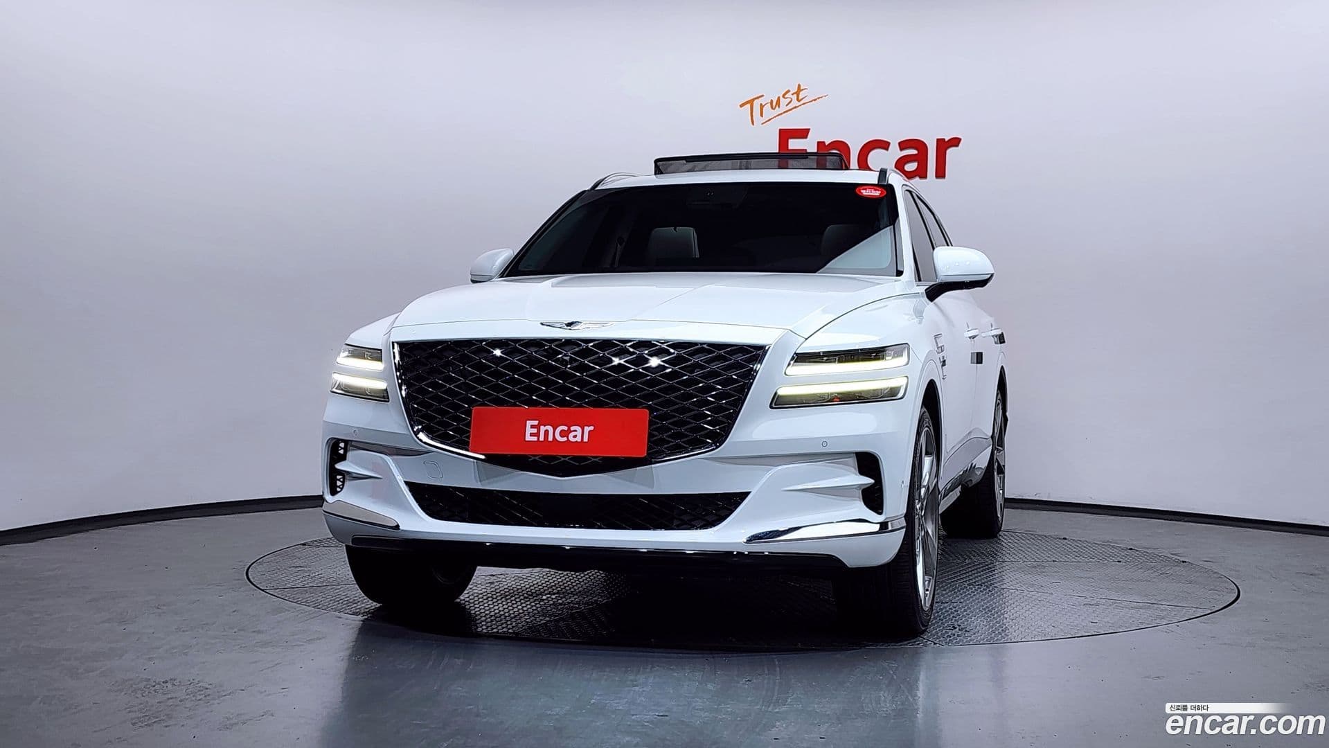 Main__Slider__Photo:GV80 Genesis 2023.1-2