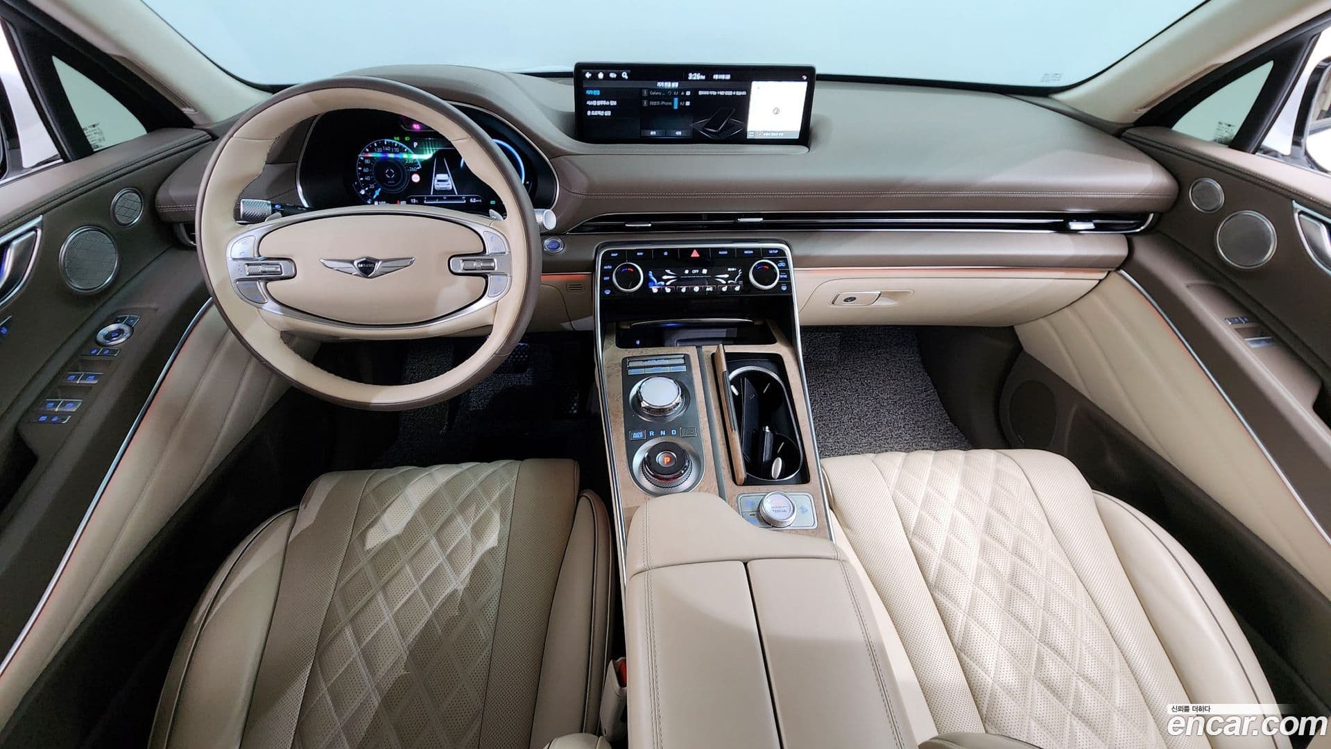 Main__Slider__Photo:GV80 Genesis 2023.1-6