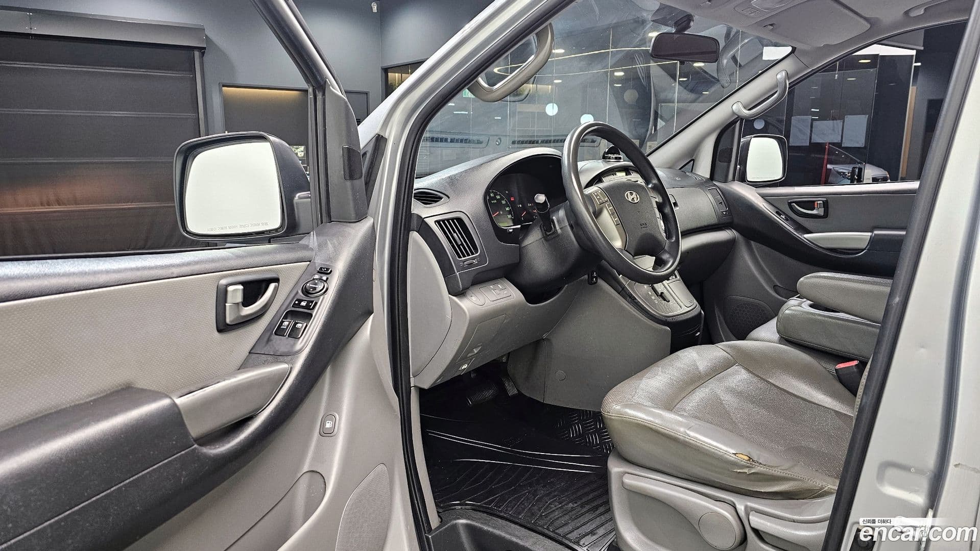 Main__Slider__Photo:Starex Hyundai 2015.6-10