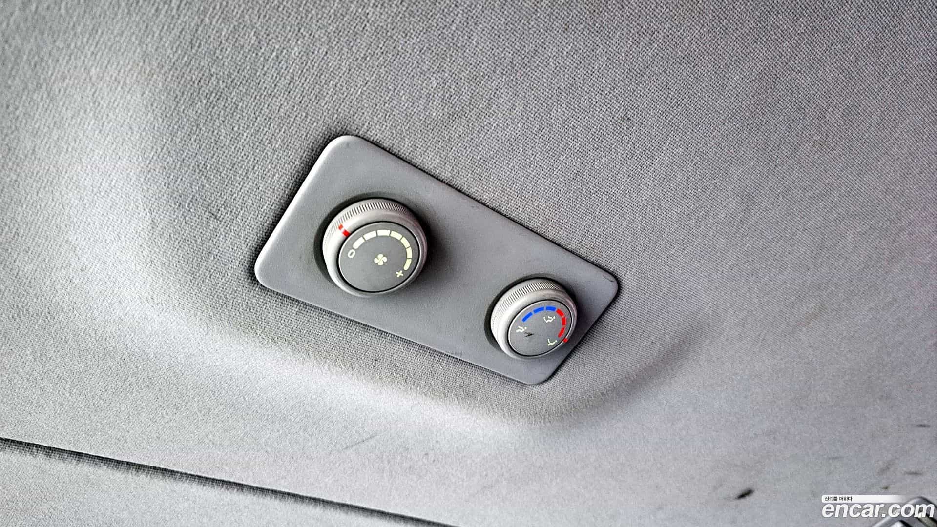 Starex Hyundai 2015.6-OPTION-024