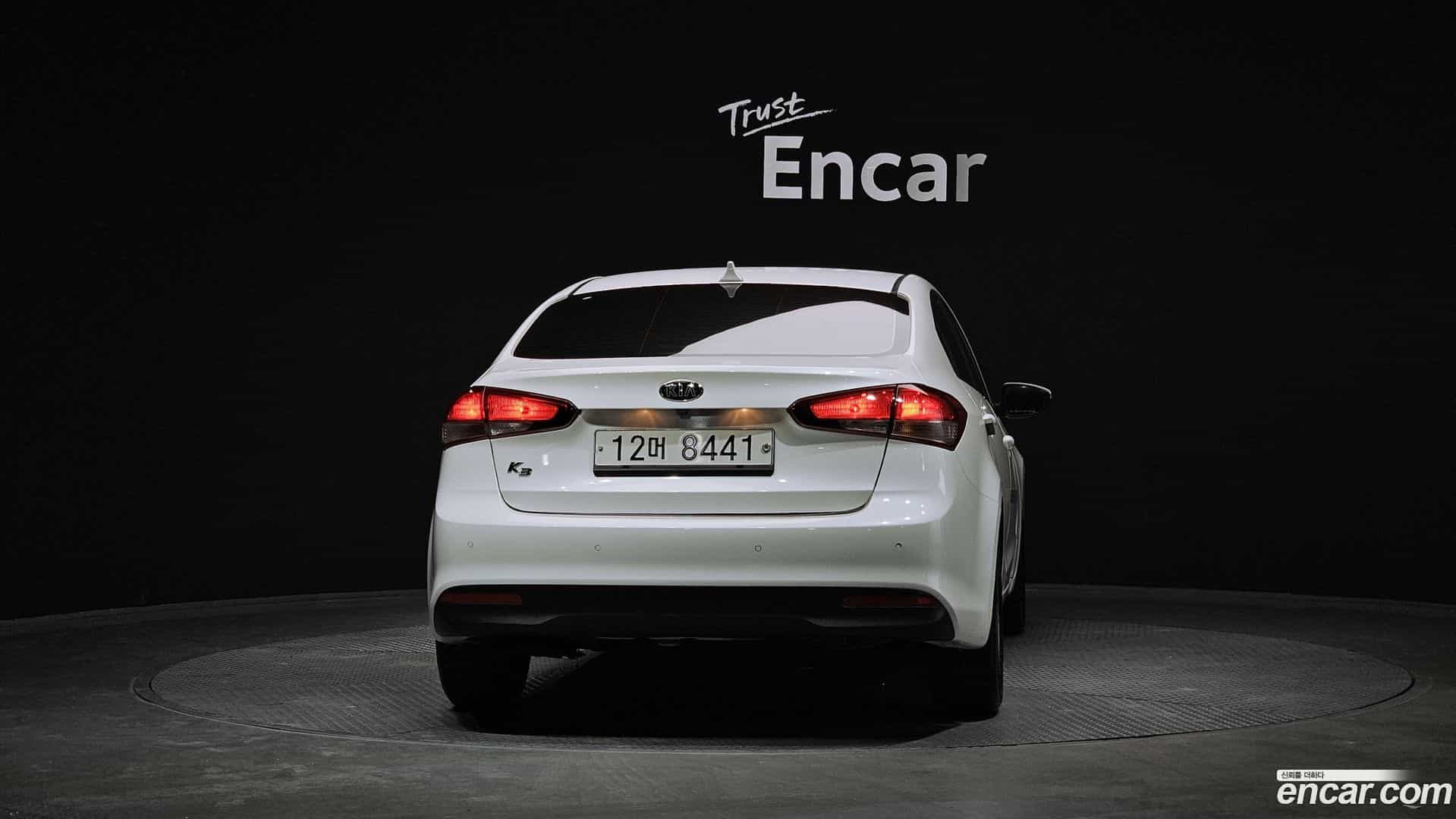 K3 Kia 2018.0-OUTER-004