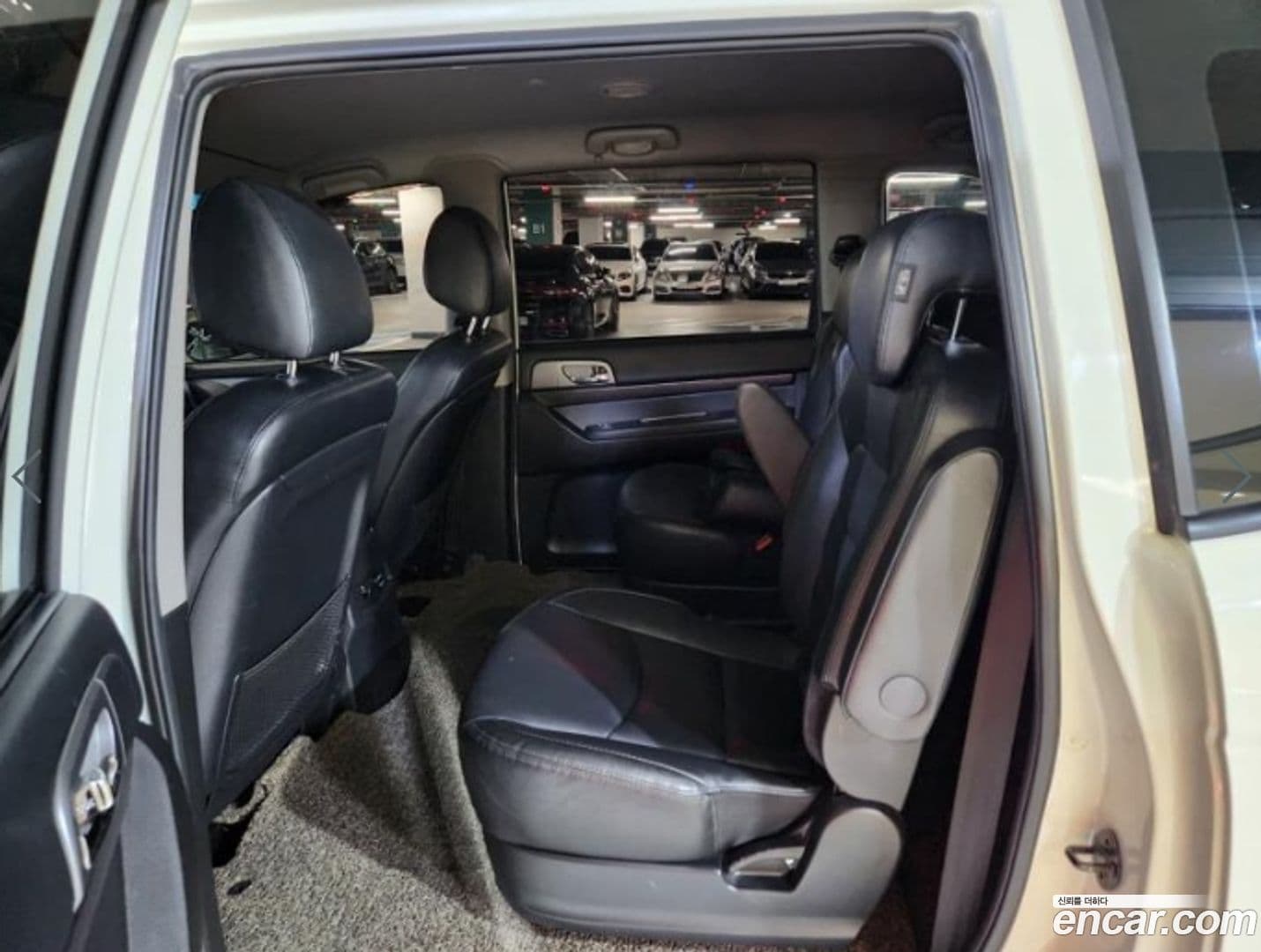 Main__Slider__Photo:KORANDO KG_Mobility_Ssangyong 2019.3-6