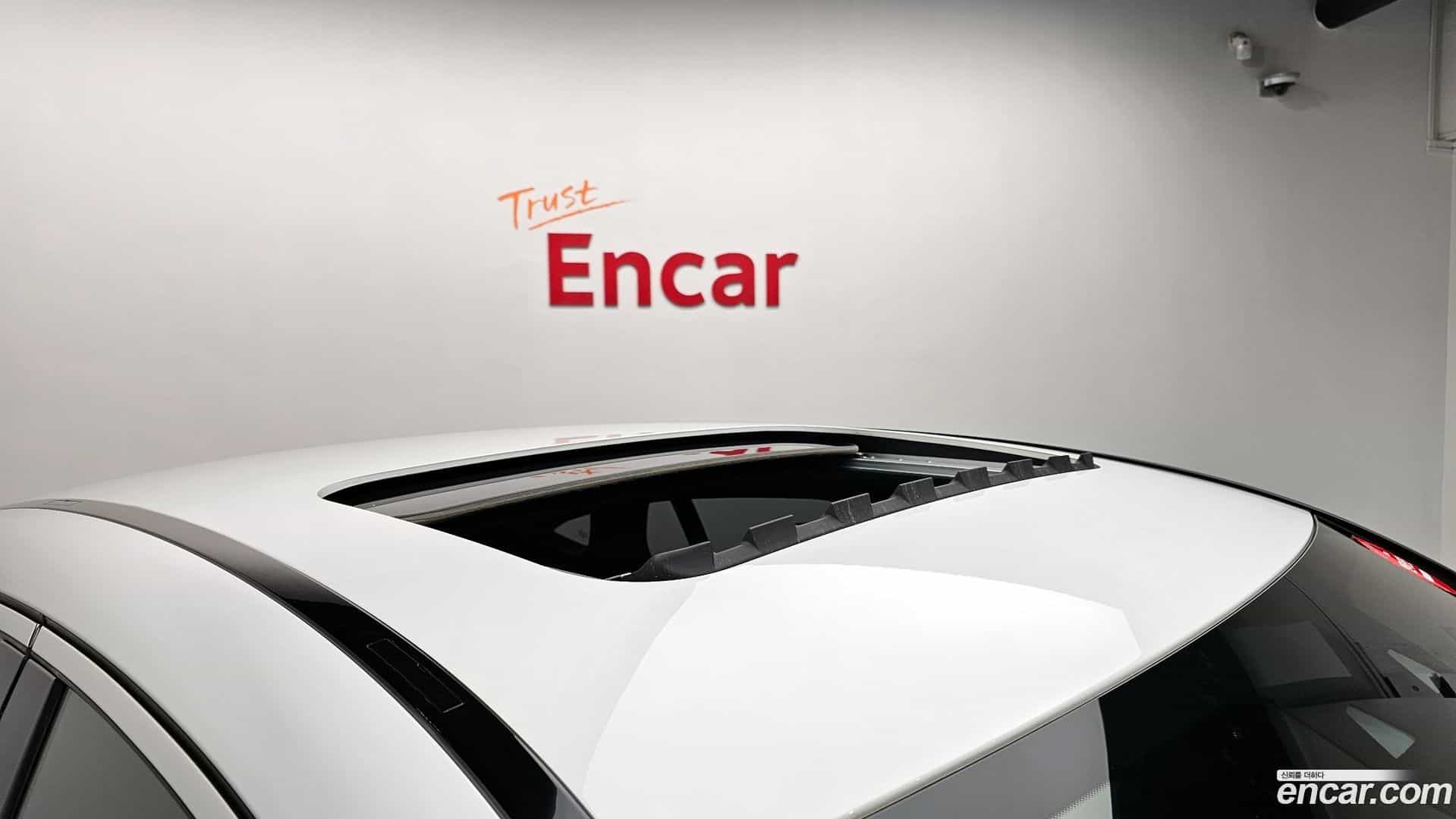 GLC-Class Mercedes-Benz 2023.4-OPTION-022