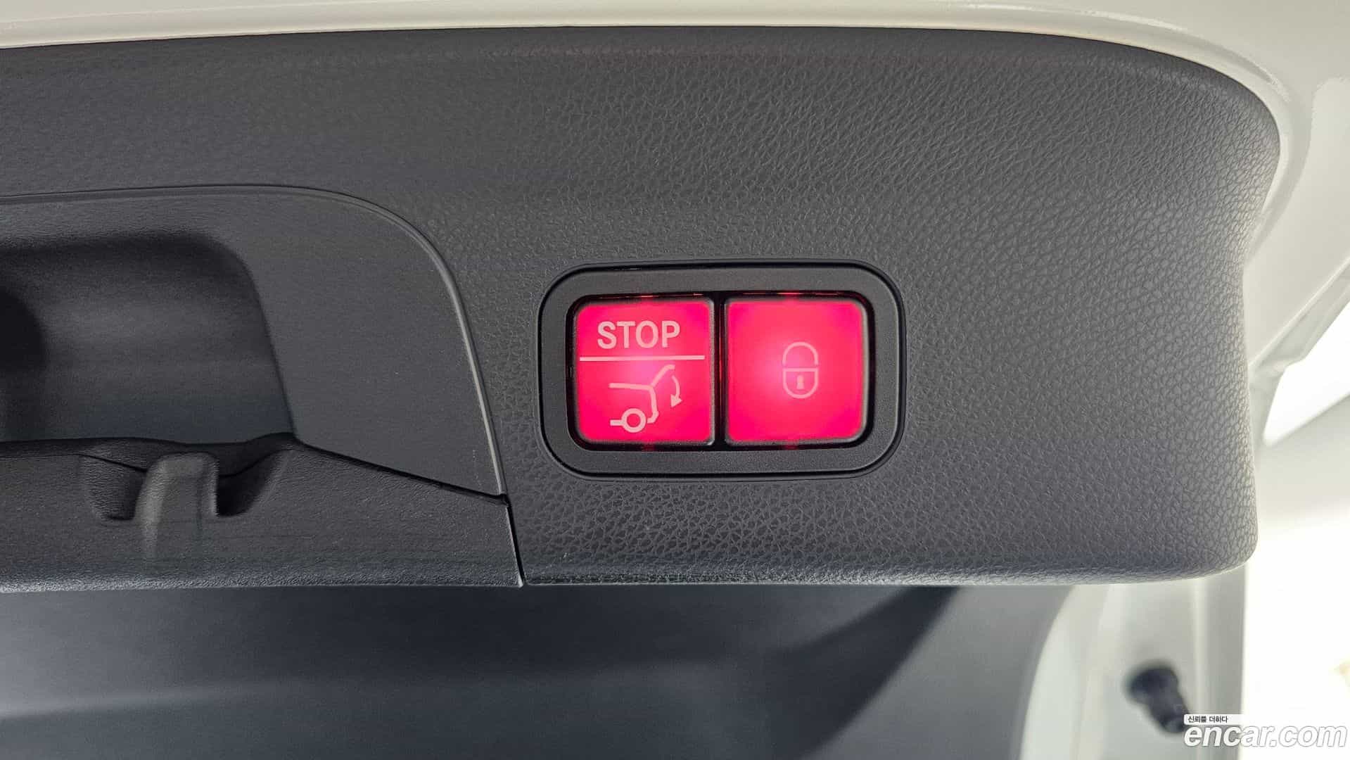 GLC-Class Mercedes-Benz 2023.4-OPTION-024