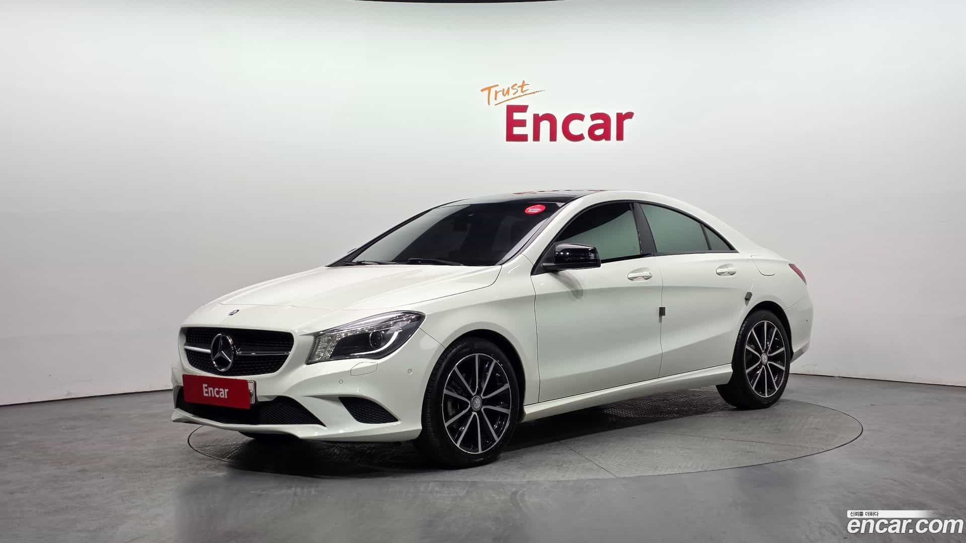 CLA-Class Mercedes-Benz 2015.5-OUTER-001