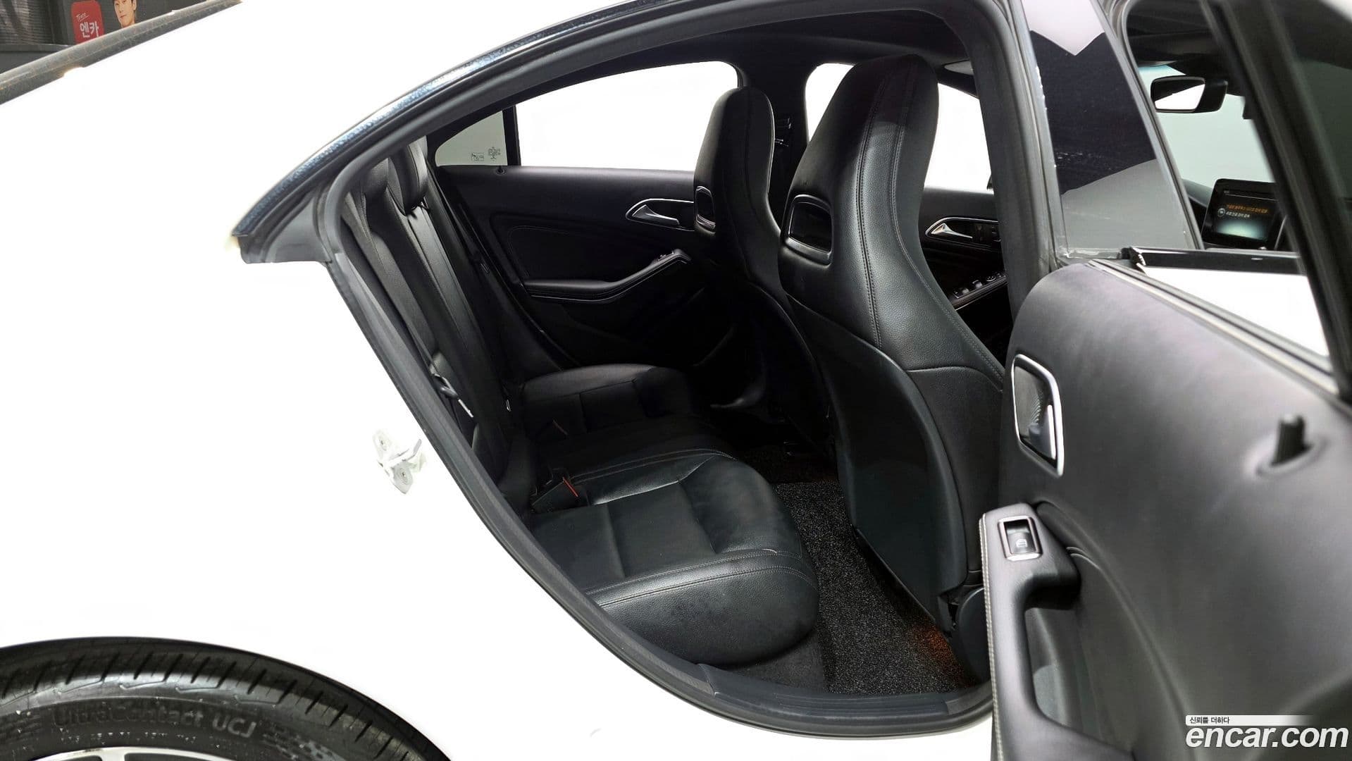 Main__Slider__Photo:CLA-Class Mercedes-Benz 2015.5-11