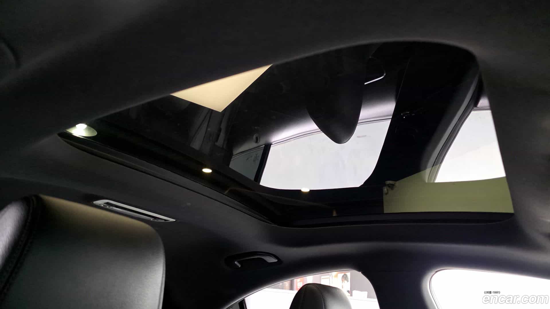 CLA-Class Mercedes-Benz 2015.5-OPTION-023