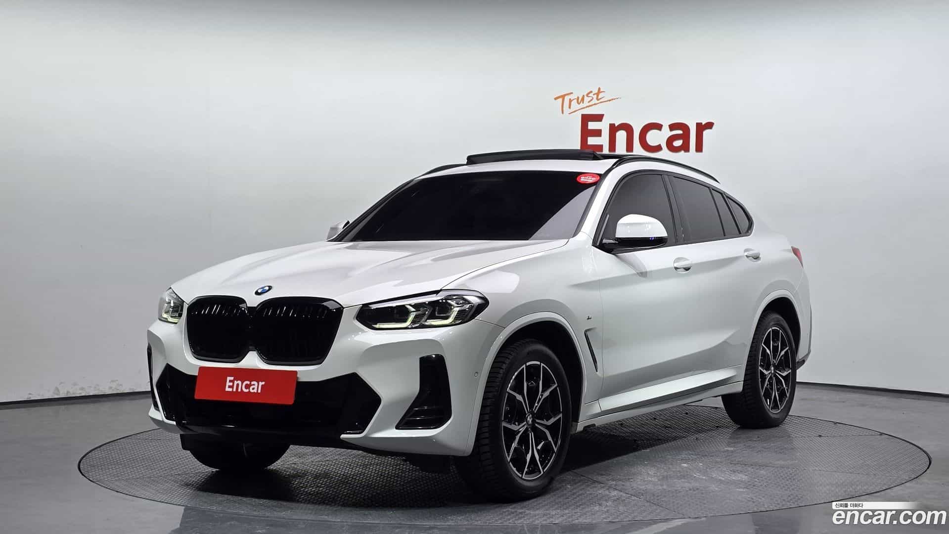 X4 BMW 2023.0-OUTER-001