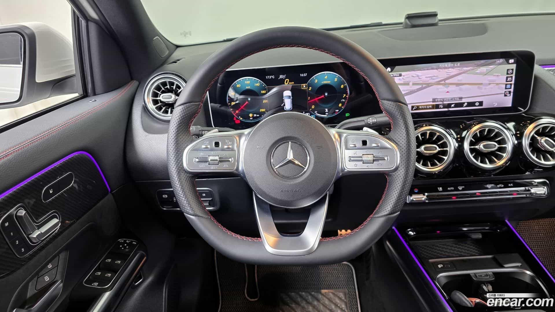 GLA-Class Mercedes-Benz 2020.9-OPTION-017