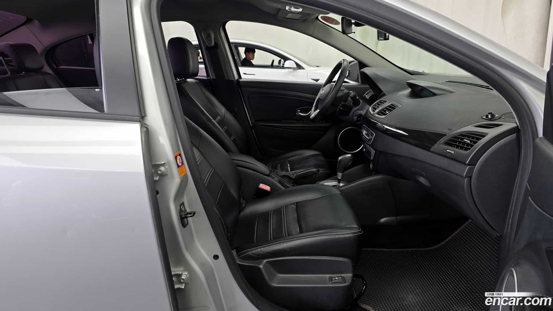 SM3 Renault-KoreaSamsung 2013.2-OPTION-015