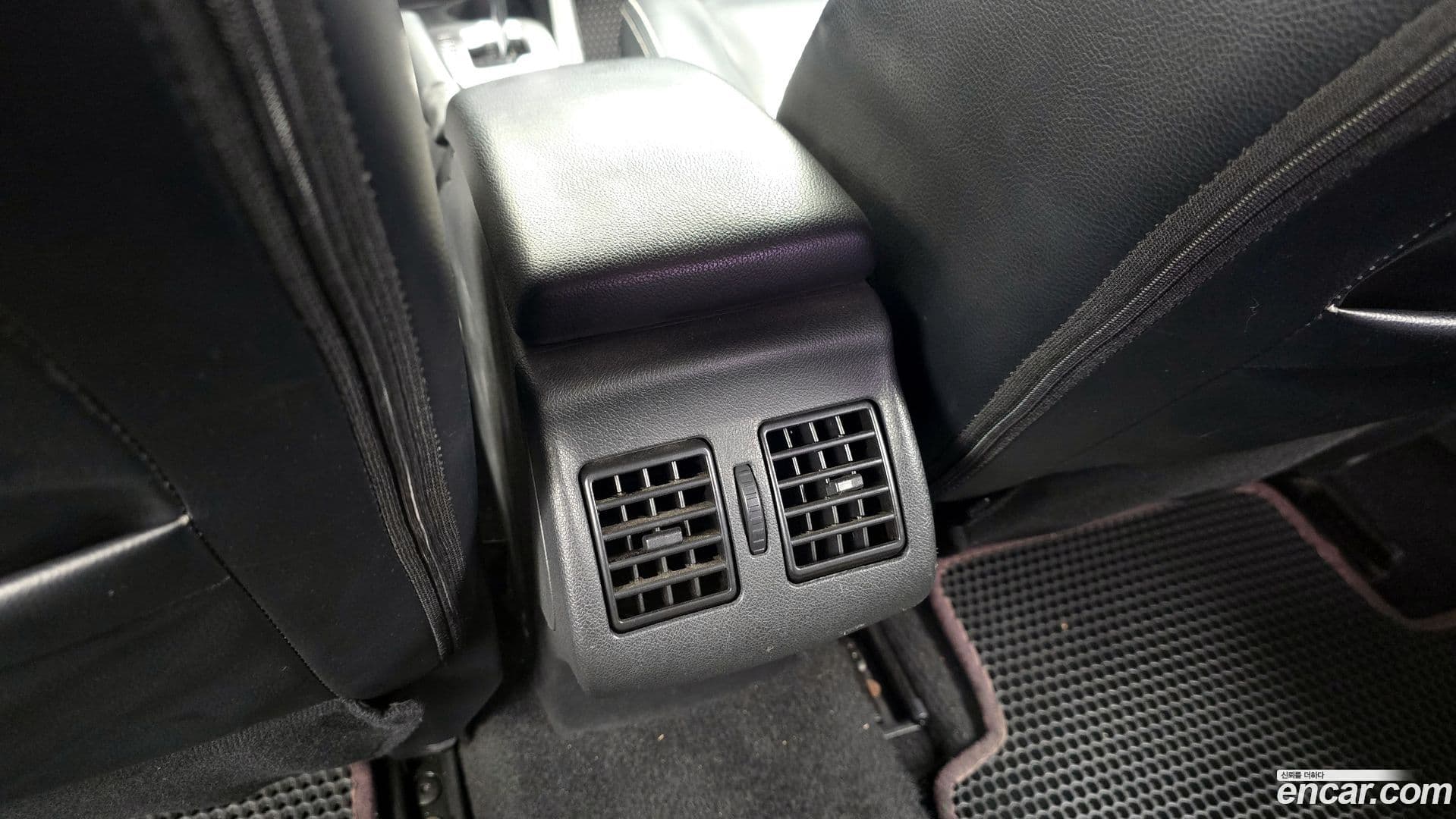 Main__Slider__Photo:SM3 Renault-KoreaSamsung 2013.2-18