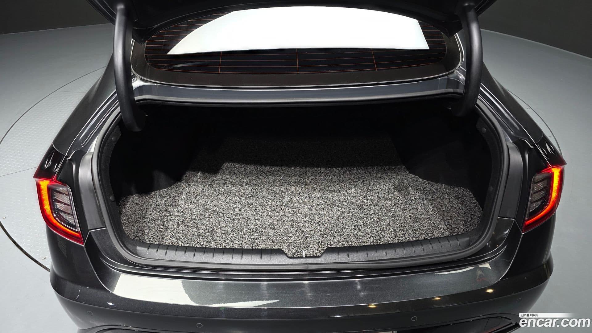 Main__Slider__Photo:Sonata Hyundai 2021.11-19