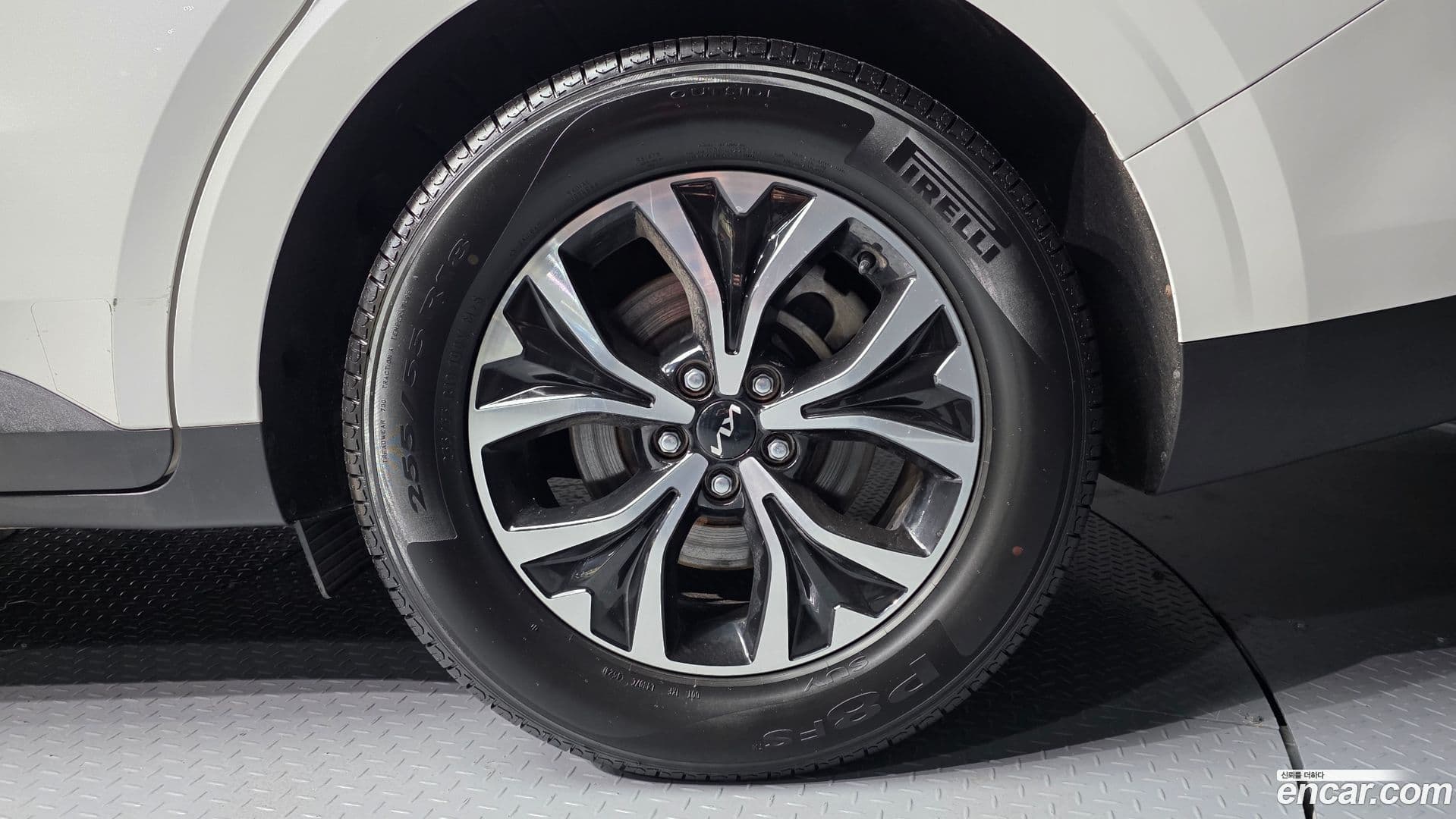 Main__Slider__Photo:Canival Kia 2022.0-4