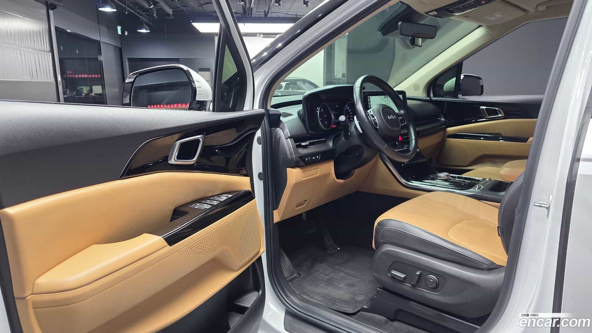 Canival Kia 2022.0-INNER-010