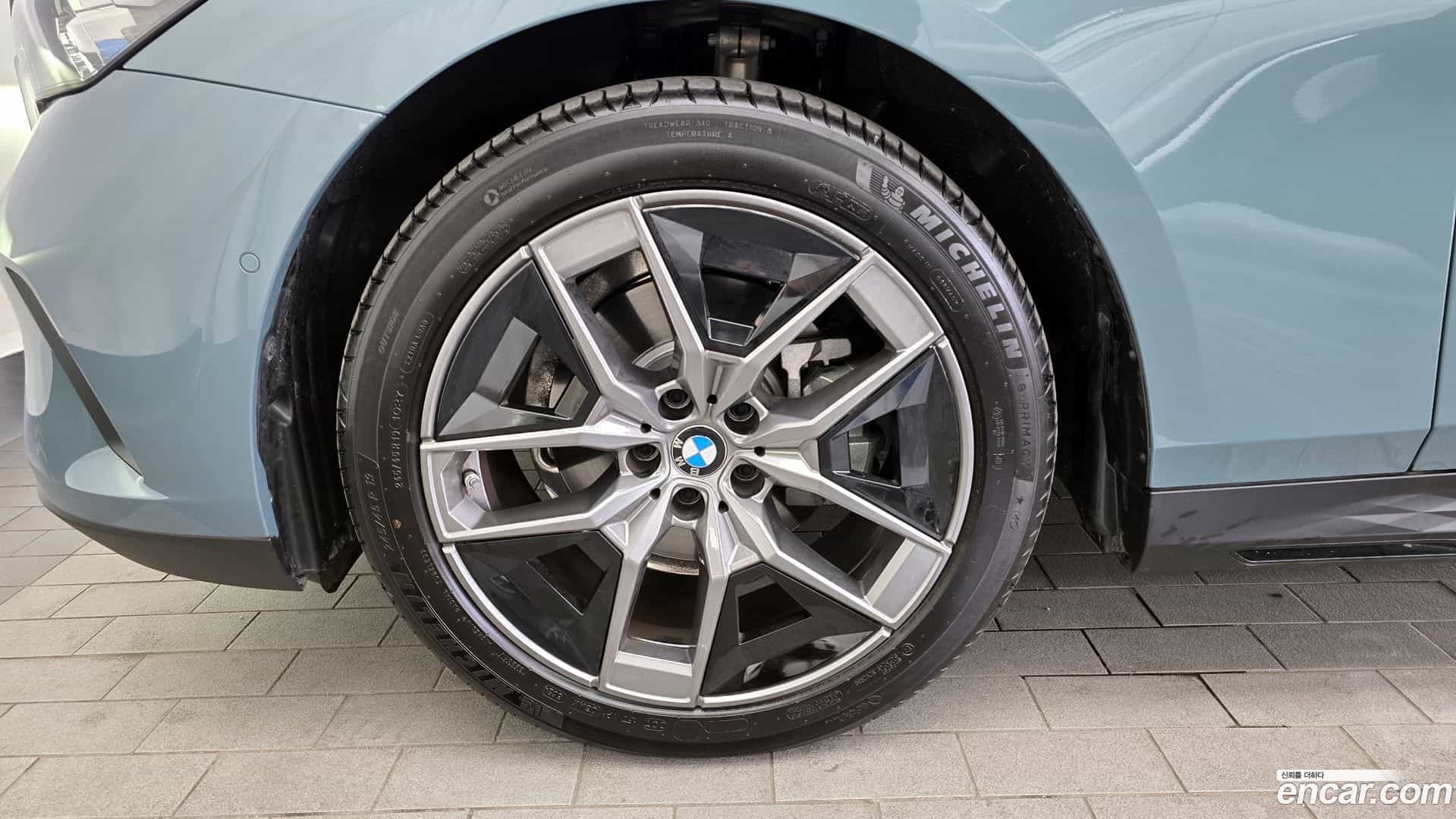 5-Series BMW 2025.3-OUTER-005