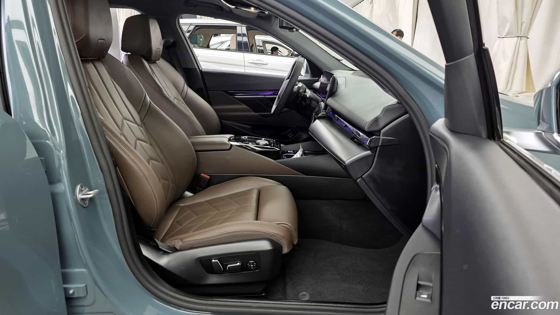 5-Series BMW 2025.3-OPTION-015