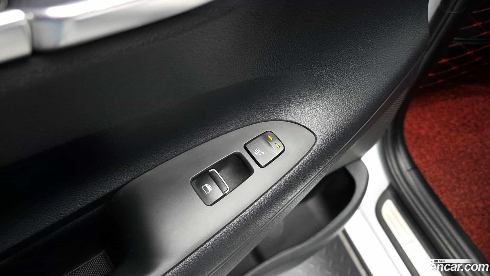 Grandeur Hyundai 2018.1-OPTION-021